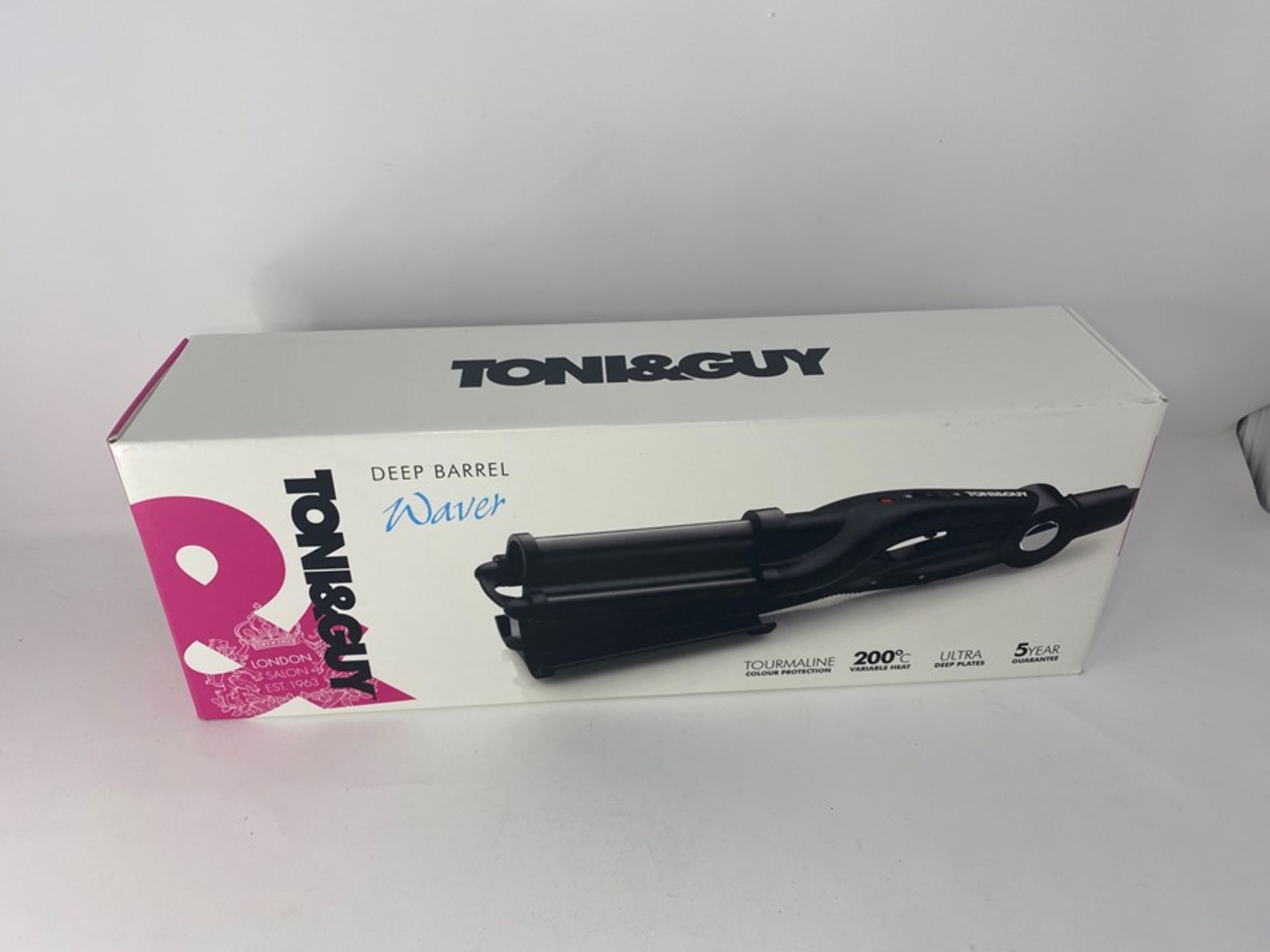 Toni & Guy Deep Barrel Hair Waver, 32 mm - Black - Image 2 of 4