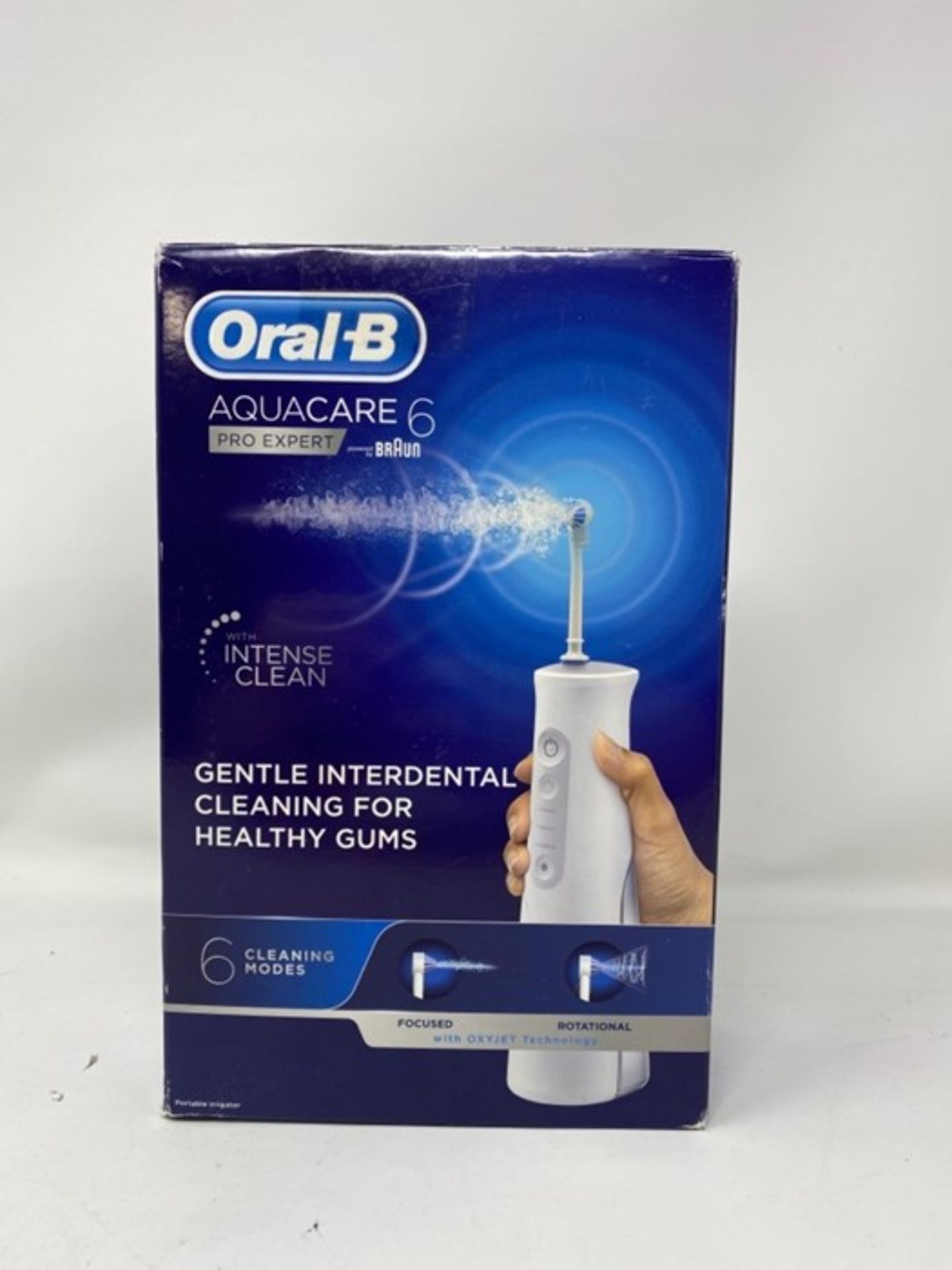 RRP £59.00 Oral-B Aquacare 6 Pro-Expert Water Flosser Cordl - Image 2 of 2