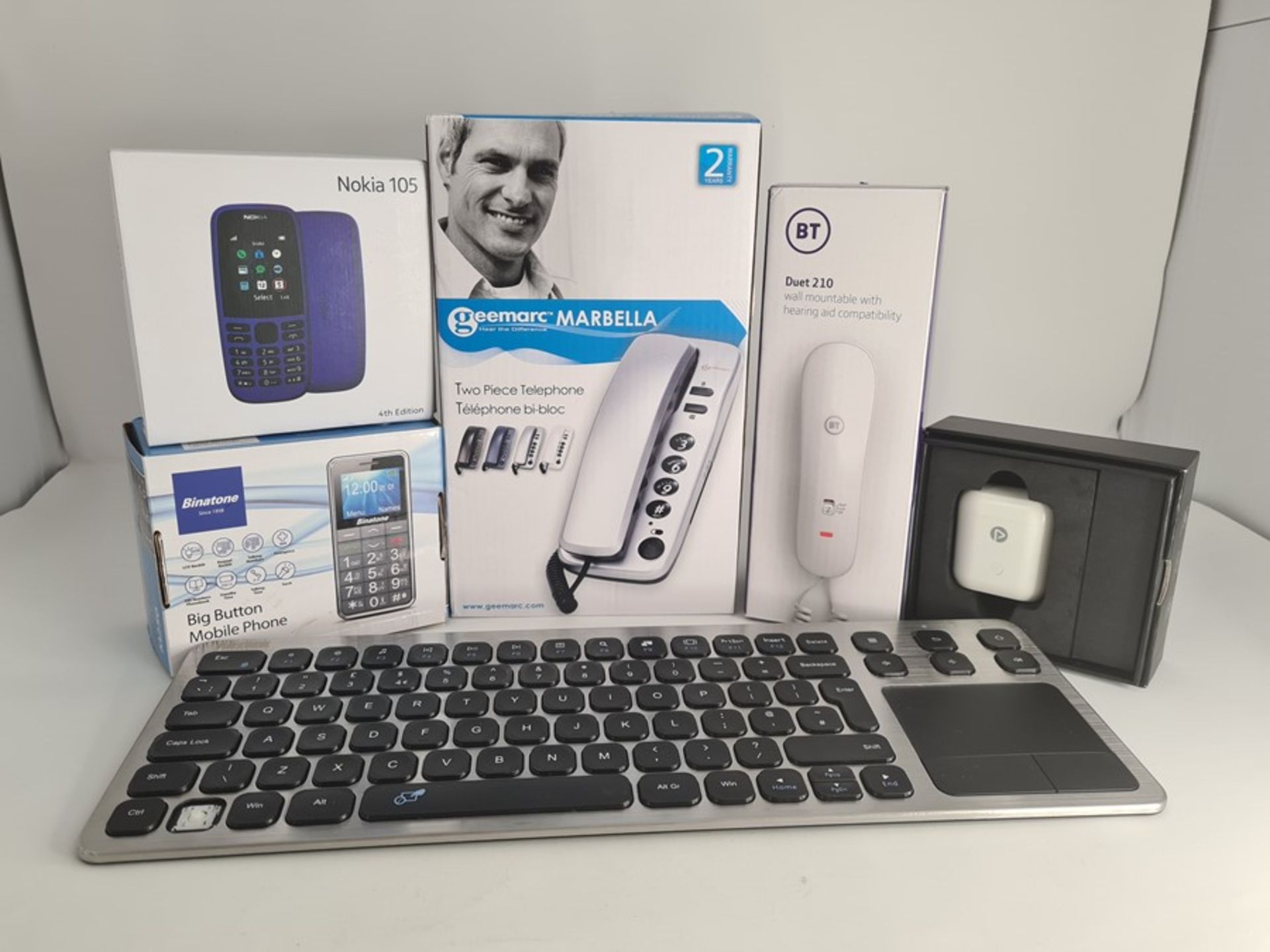 COMBINED RRP £88.00 LOT TO CONTAIN 6 ASSORTED Tech Products: Arteck, Geemarc, Nokia, PISEN, BT,