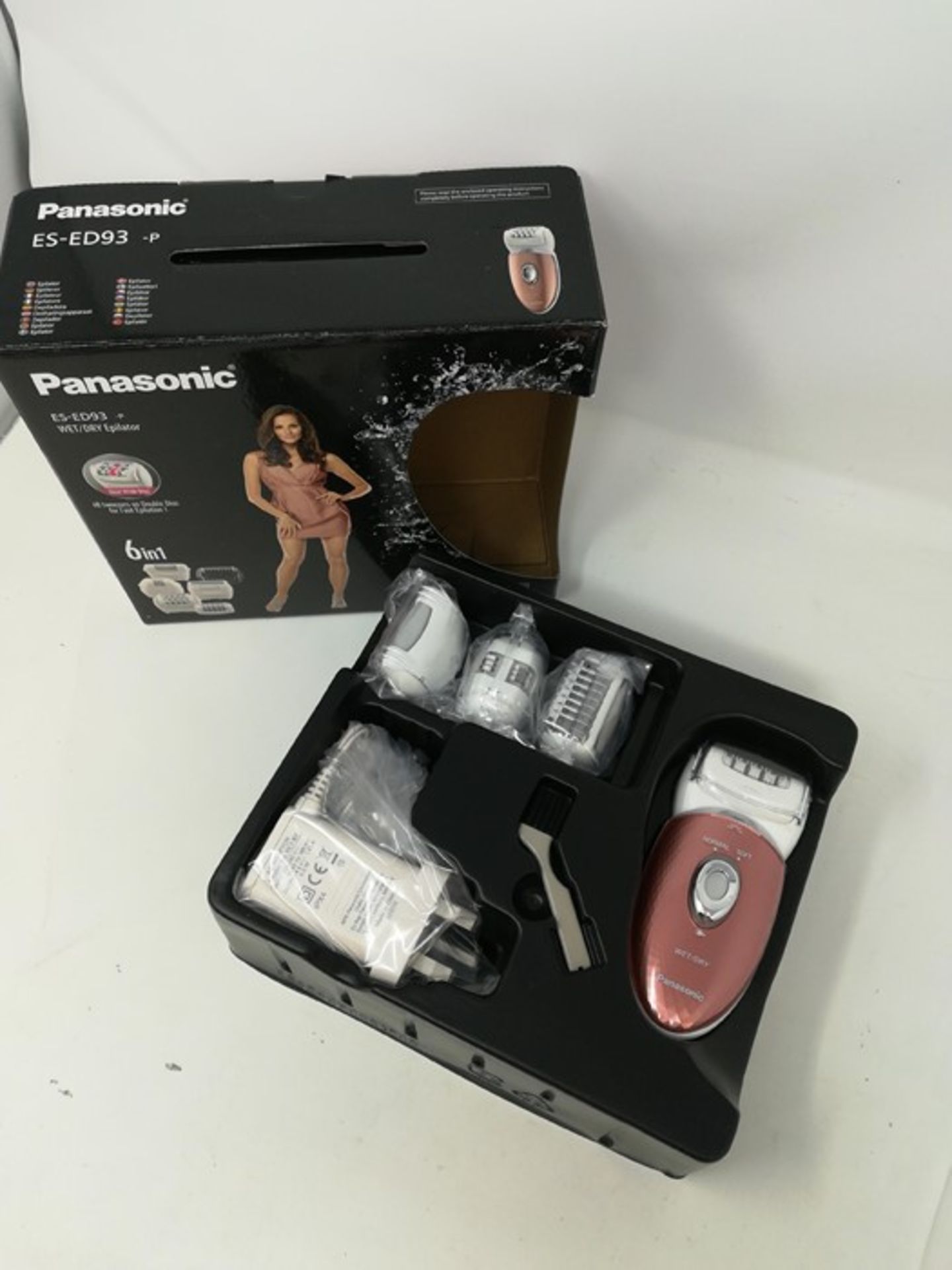 RRP £54.00 Panasonic ES-ED93 Wet & Dry Cordless Epilator fo - Image 2 of 2