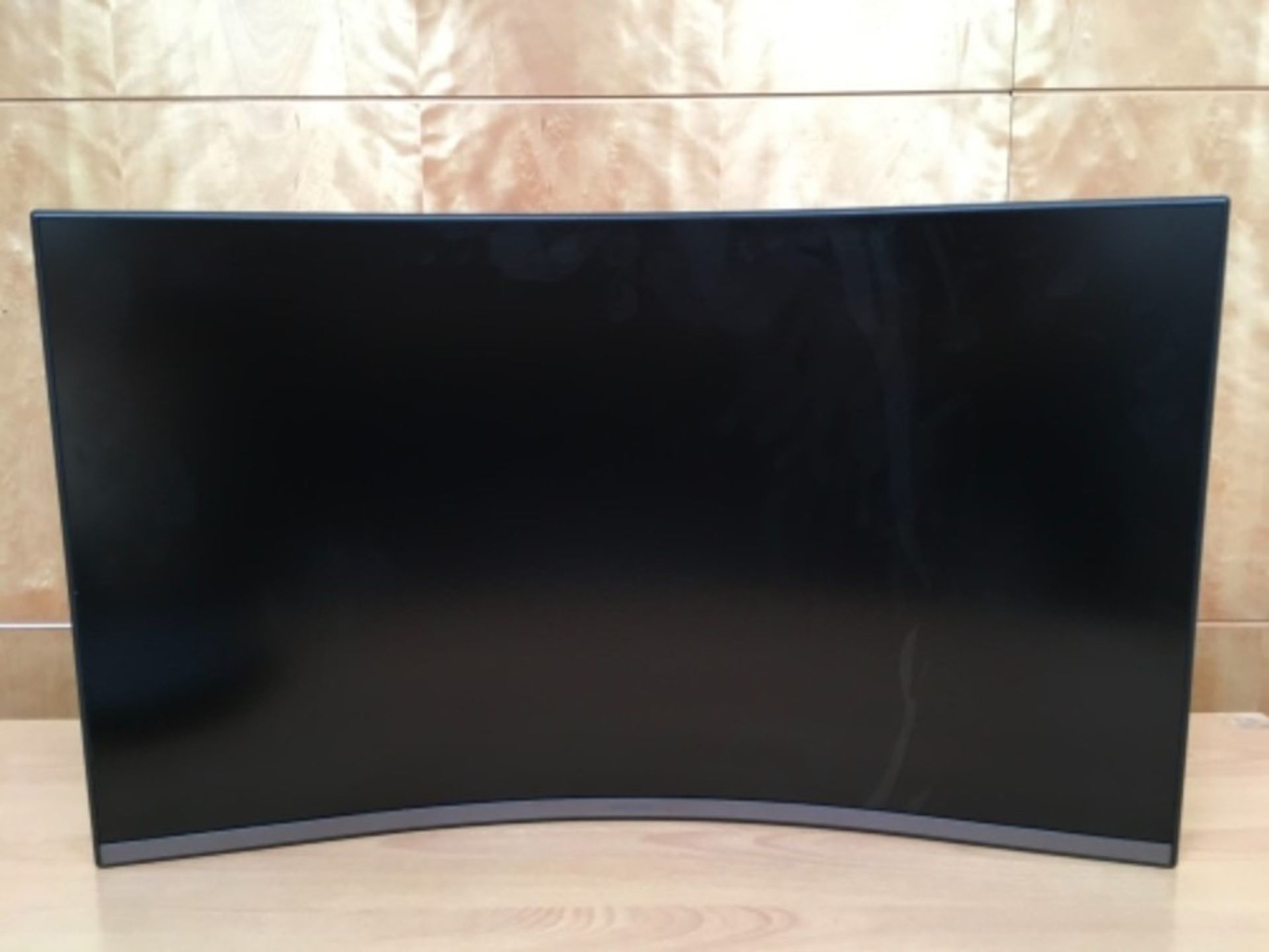 (BROKEN SCREEN) RRP £237.00 Samsung T55 Curved Monitor, 32 Inch, 1000R, 75hz - Image 2 of 3