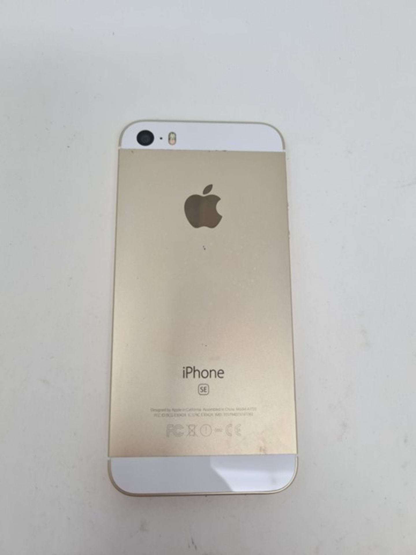 RRP £121.00 Apple iPhone SE 64GB Gold - Image 3 of 3