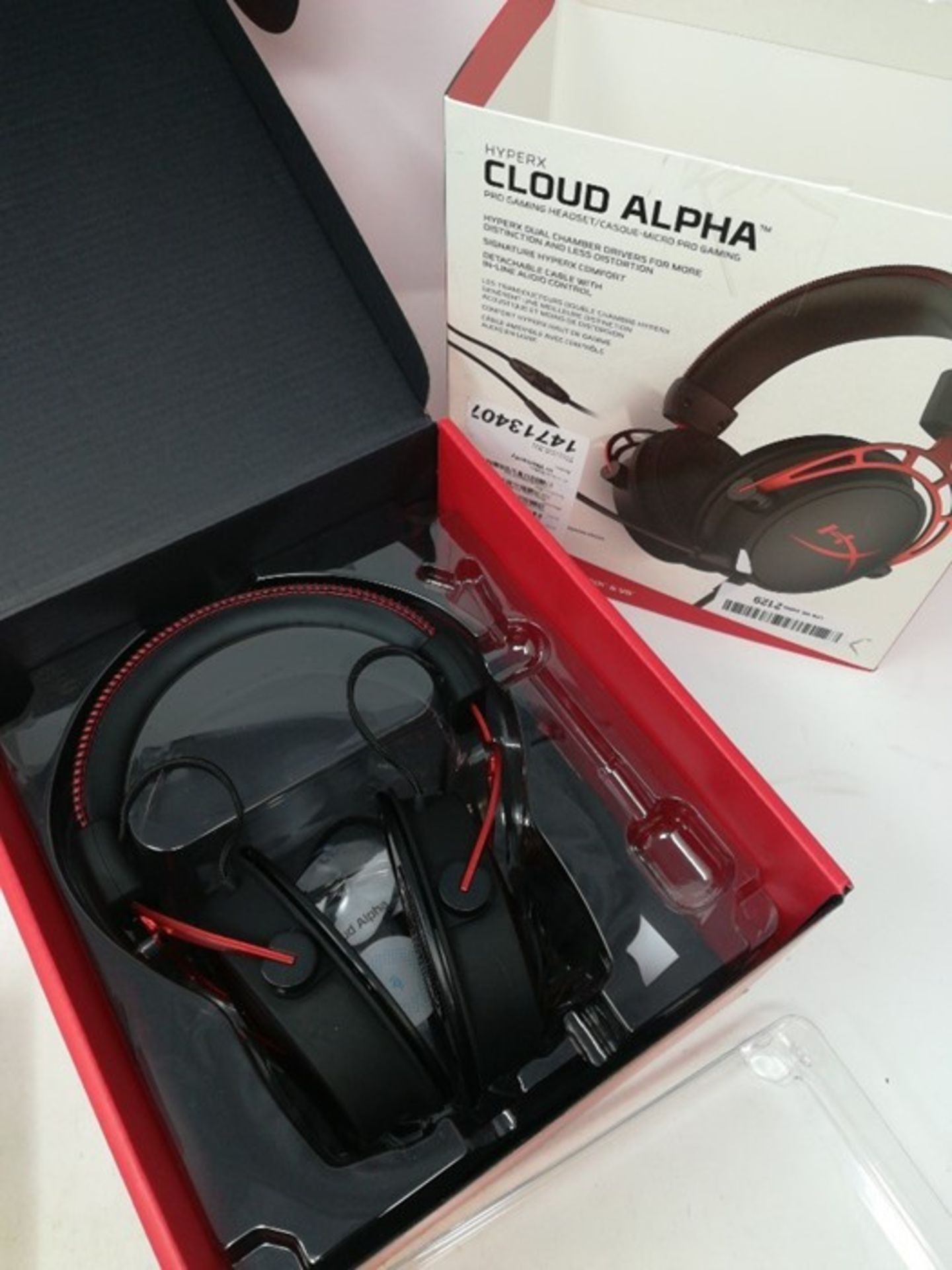 RRP £79.00 HyperX HX-HSCA-RD Cloud Alpha - Gaming Headset with In-line volume control - Image 2 of 2