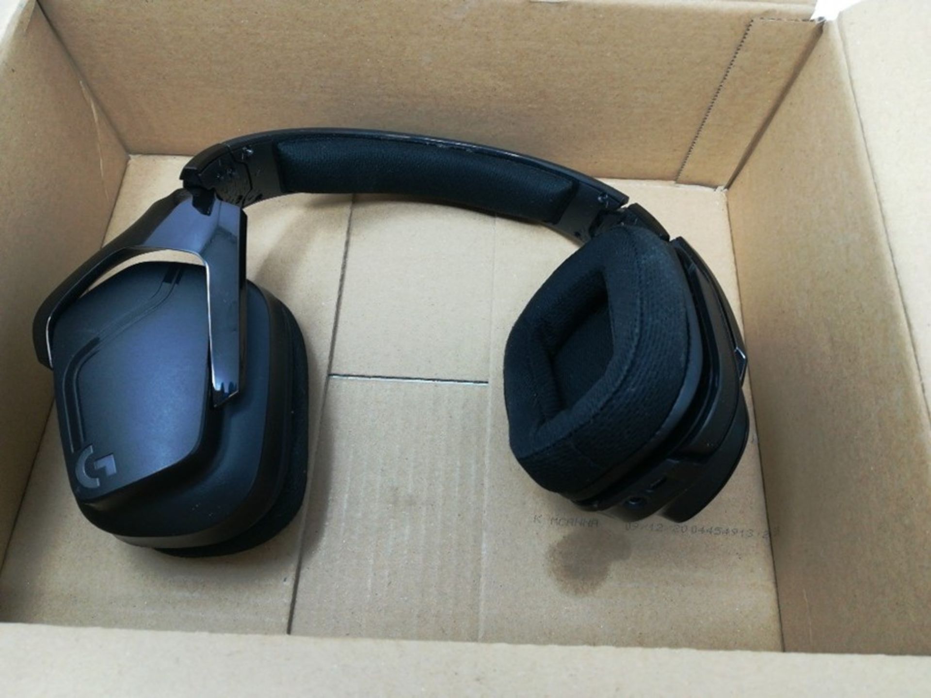 RRP £95.00 Logitech G635 Wired Gaming RGB Headset, 7.1 Surround Sound, DTS Headphone:X 2.0, 50 mm - Image 2 of 2