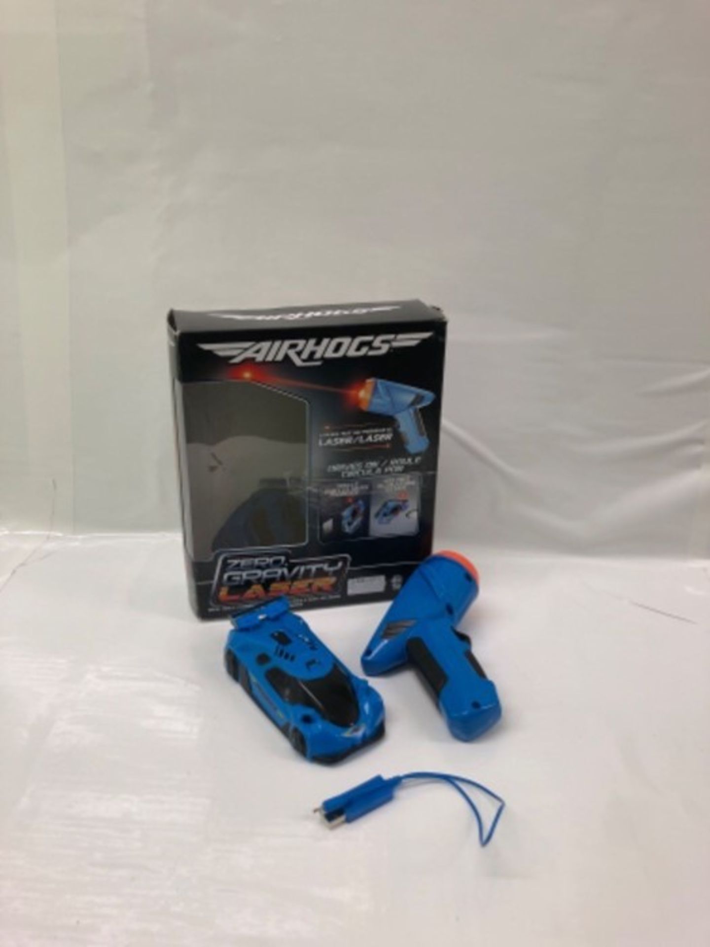 Air Hogs Zero Gravity Laser, Laser-Guided Real Wall-Climbing Race Car, Blue - Image 3 of 3