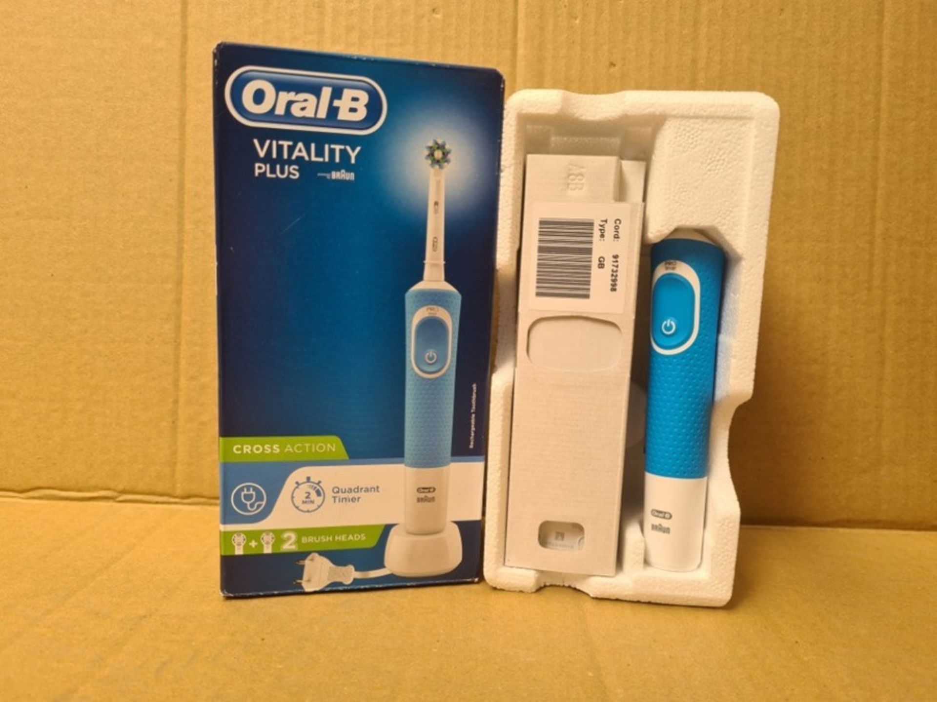 Oral-B Vitality Plus CrossAction Electric Rechargeable Toothbrush, 1 Blue Handle, 2 Br - Image 2 of 2