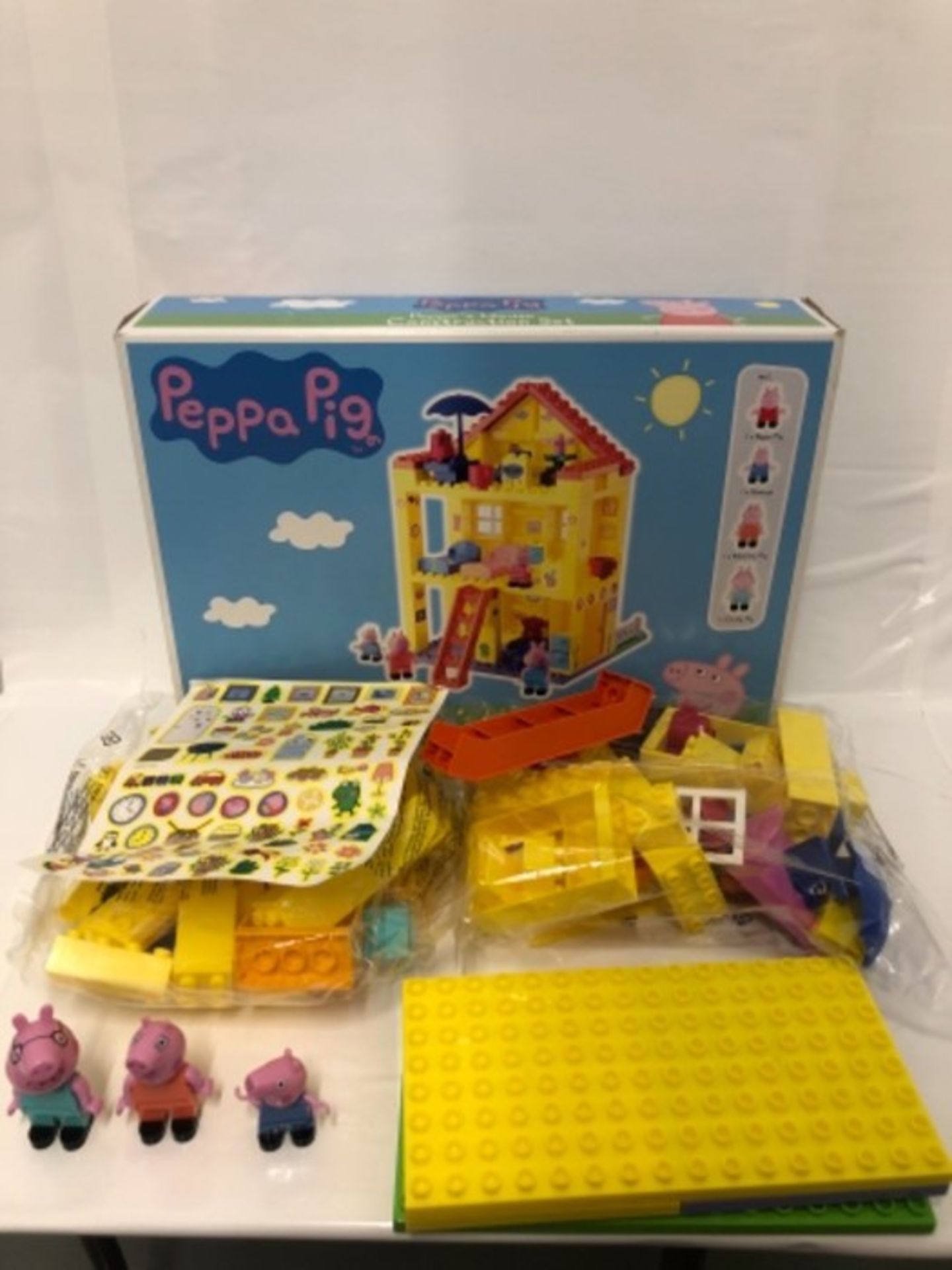 MISSING ONE FIGURINE Big Peppa Pig Peppas House Building Sets - Image 3 of 3