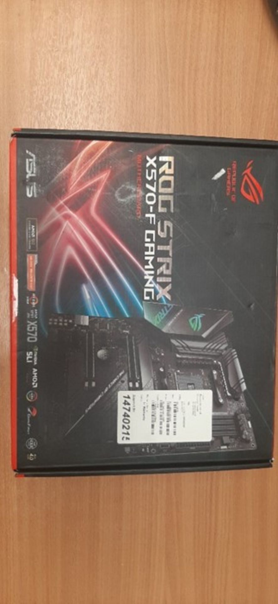 RRP £248.00 ASUS ROG Strix X570-F Gaming ATX Motherboard, AMD Socket AM4, Ryzen 3000, 14 Power Sta - Image 2 of 3