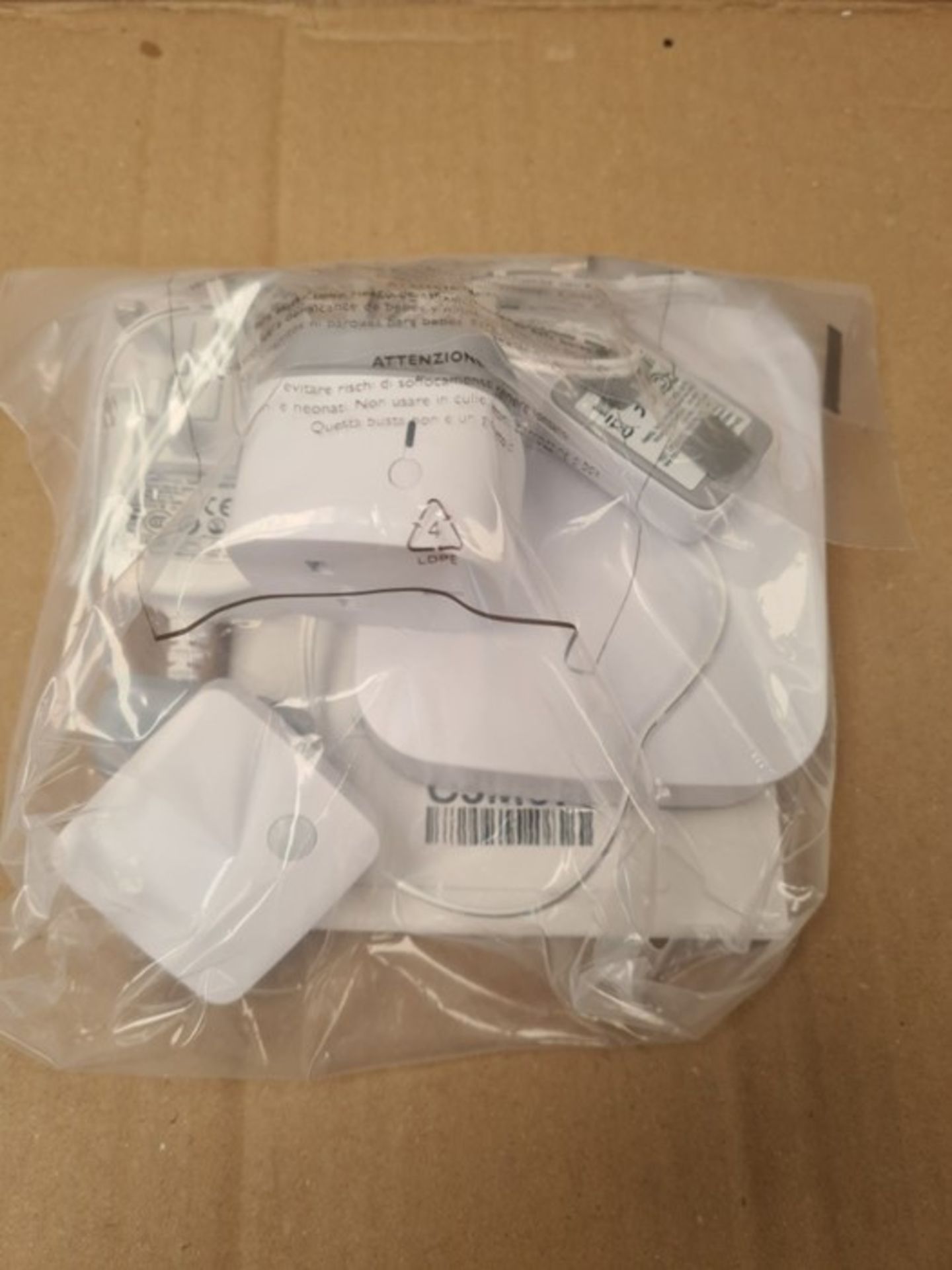 RRP £207.00 Samsung SmartThings Starter Kit - White - Image 2 of 2