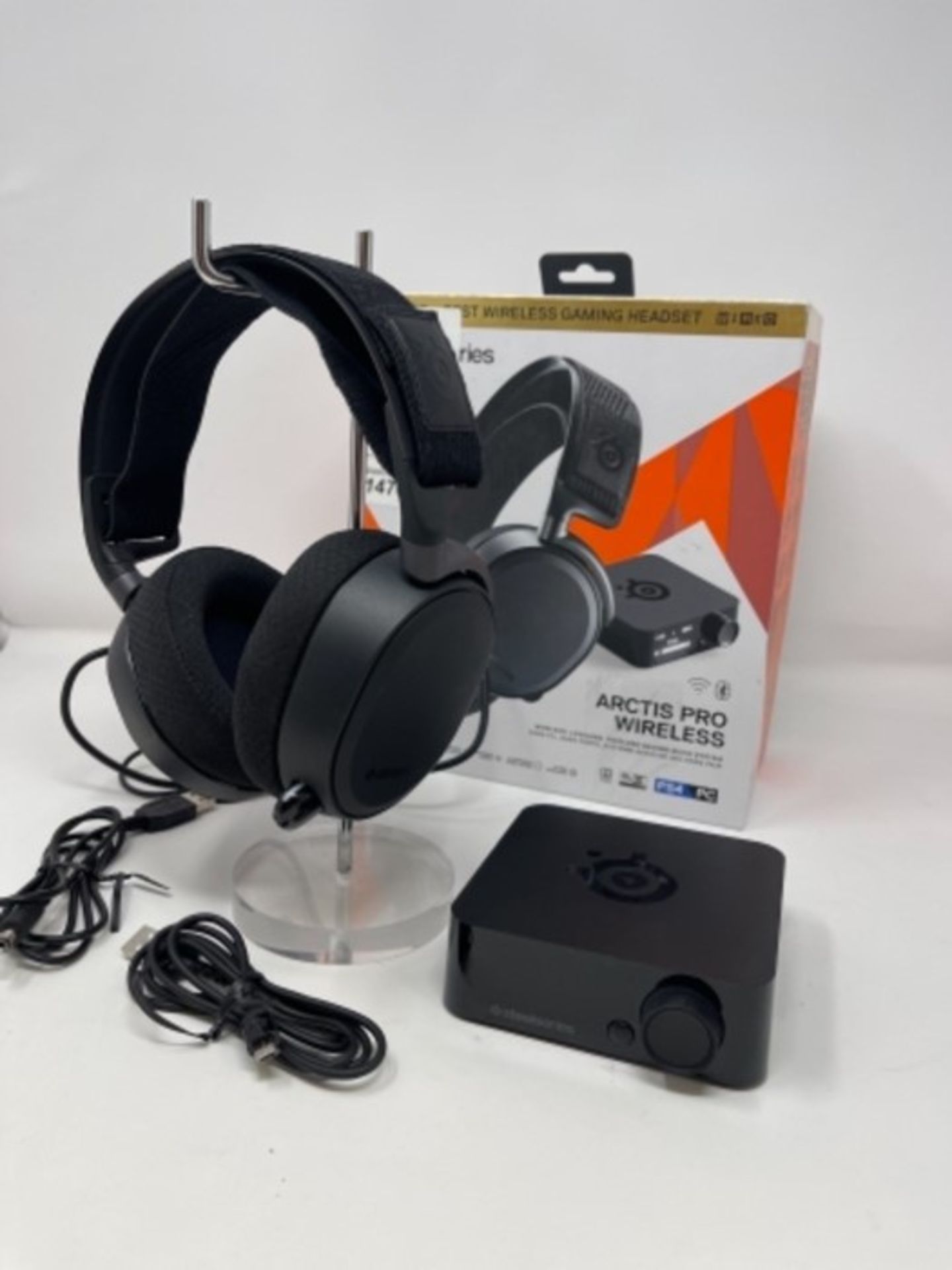 RRP £273.00 SteelSeries Arctis Pro Wireless - Gaming Headset - Hi-Res Speaker Drivers - Dual Wirel - Image 2 of 2