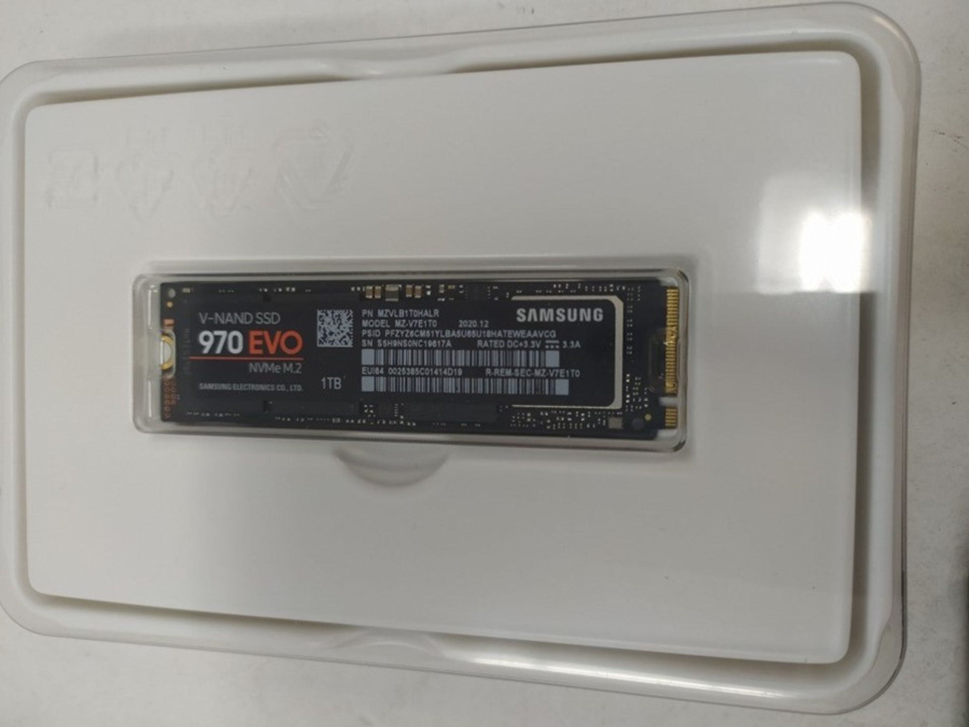 RRP £121.00 Samsung 970 EVO 1 TB PCIe NVMe M.2 (2280) Internal Solid State Drive (SSD) (MZ-V7E1T0)