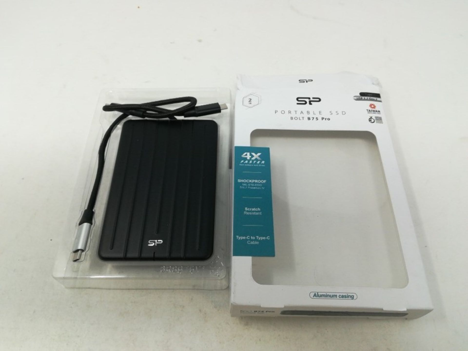 RRP £240.00 SP Silicon Power 2TB Rugged Portable External SSD Bolt B75 Pro USB 3.1 Gen 2 with USB- - Image 2 of 2