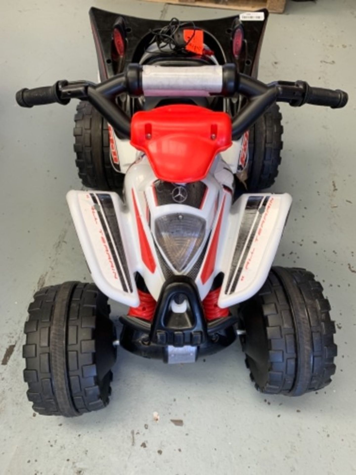 RRP £229.00 INJUSA - Quad Mercedes-Benz ATV 12V Licensed with Gear Change and Electric Brake Recom - Image 2 of 2