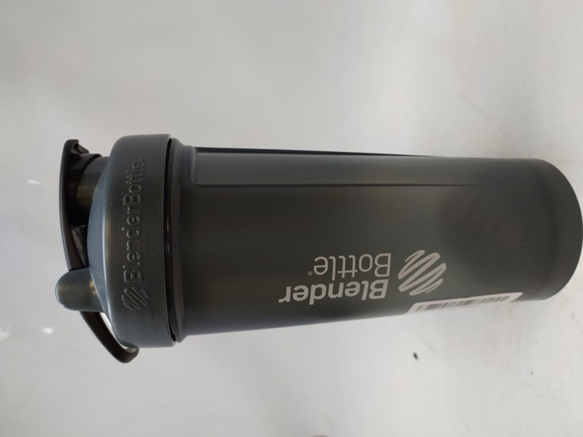 BlenderBottle Pro45 Shaker Cup | Protein Shaker cup | Diet Shaker | Water Bottle 45 oz - Image 2 of 2