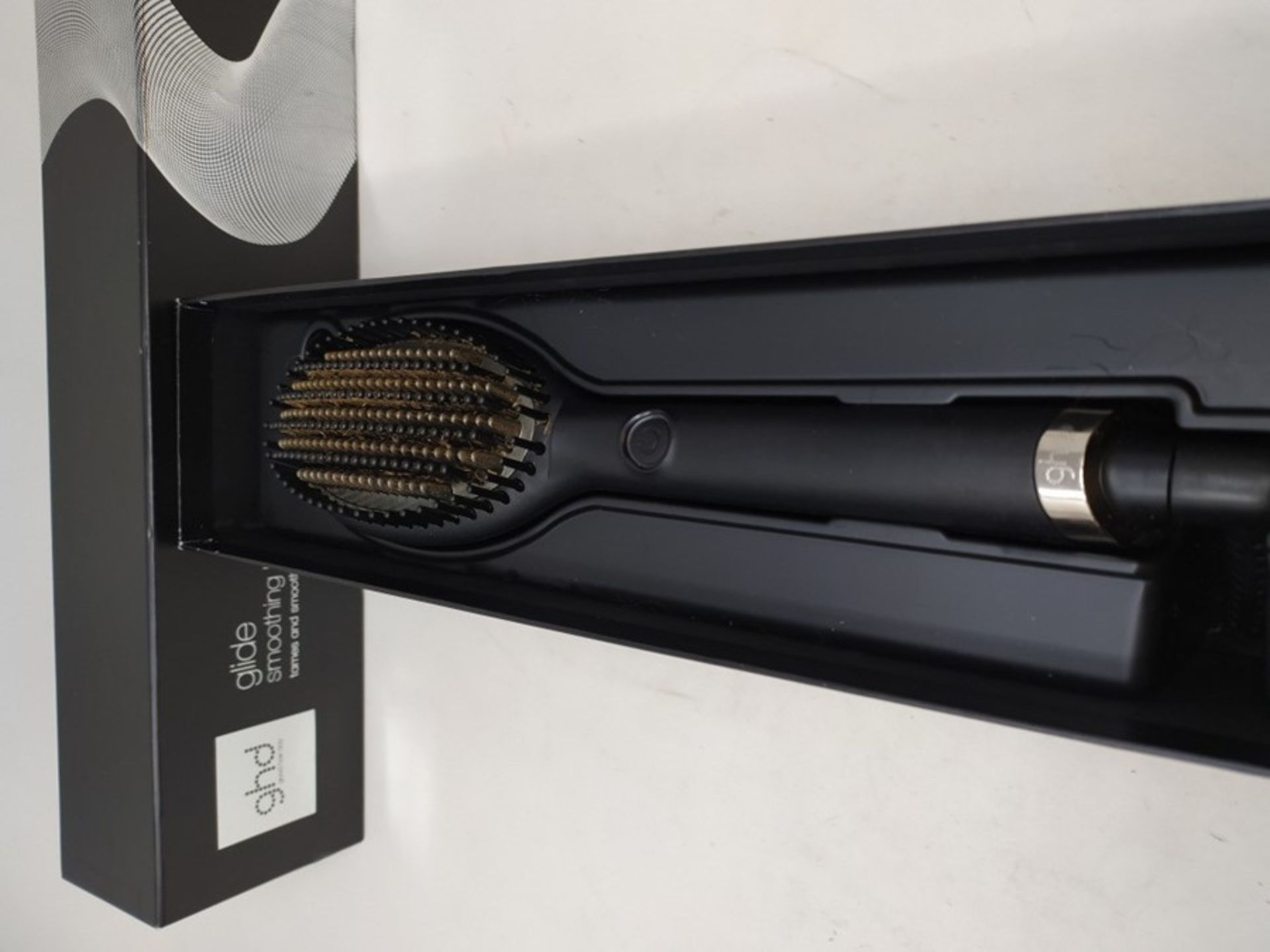 RRP £139.00 ghd Glide Hot Brush - Hot Brushes for Hair Styling (Black) - Bild 2 aus 2