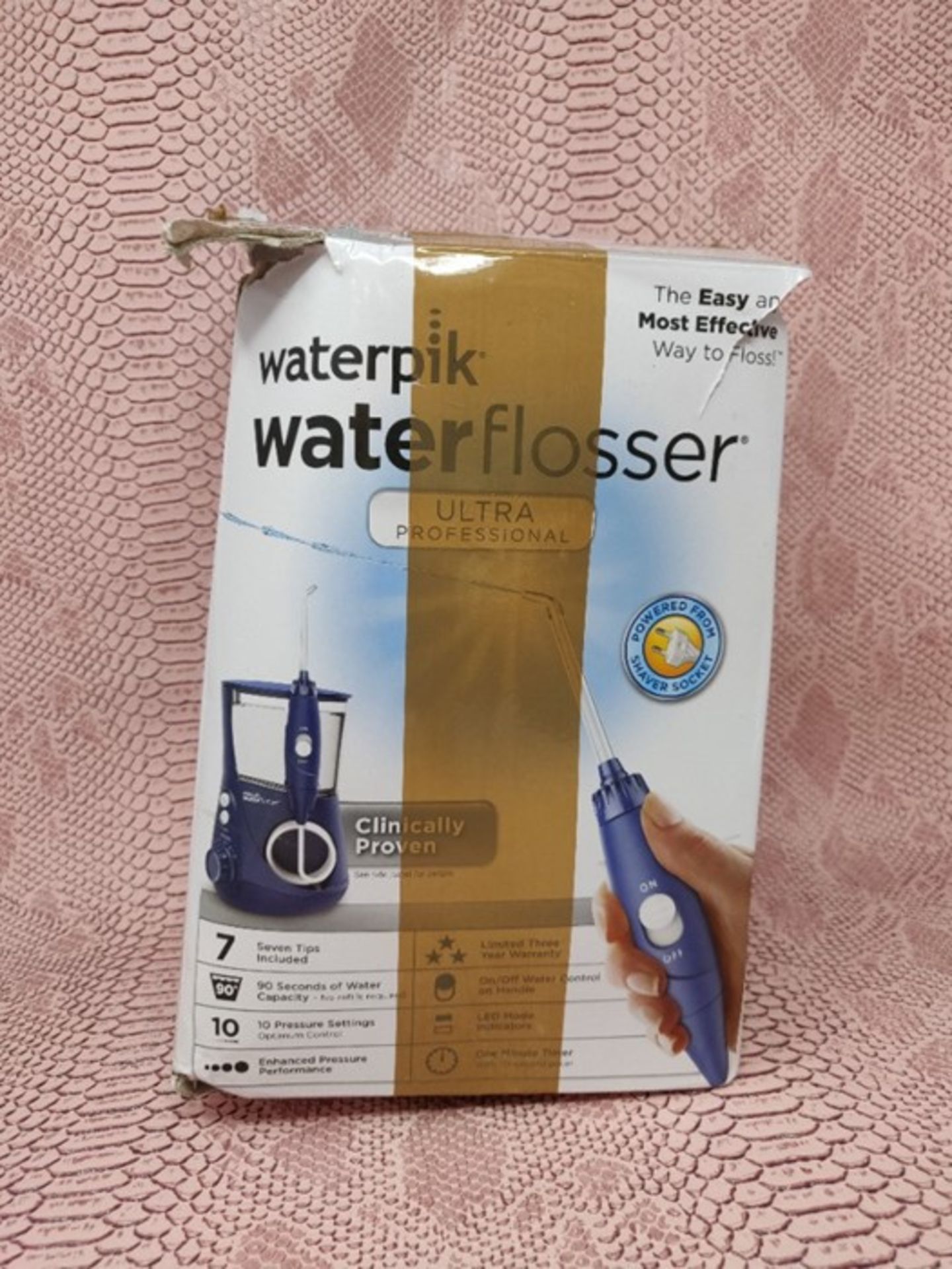 RRP £79.00 Waterpik WP-663UK Ultra Professional Water Flosser, Blue Edition (UK 2-Pin Bathroom Pl - Bild 2 aus 3