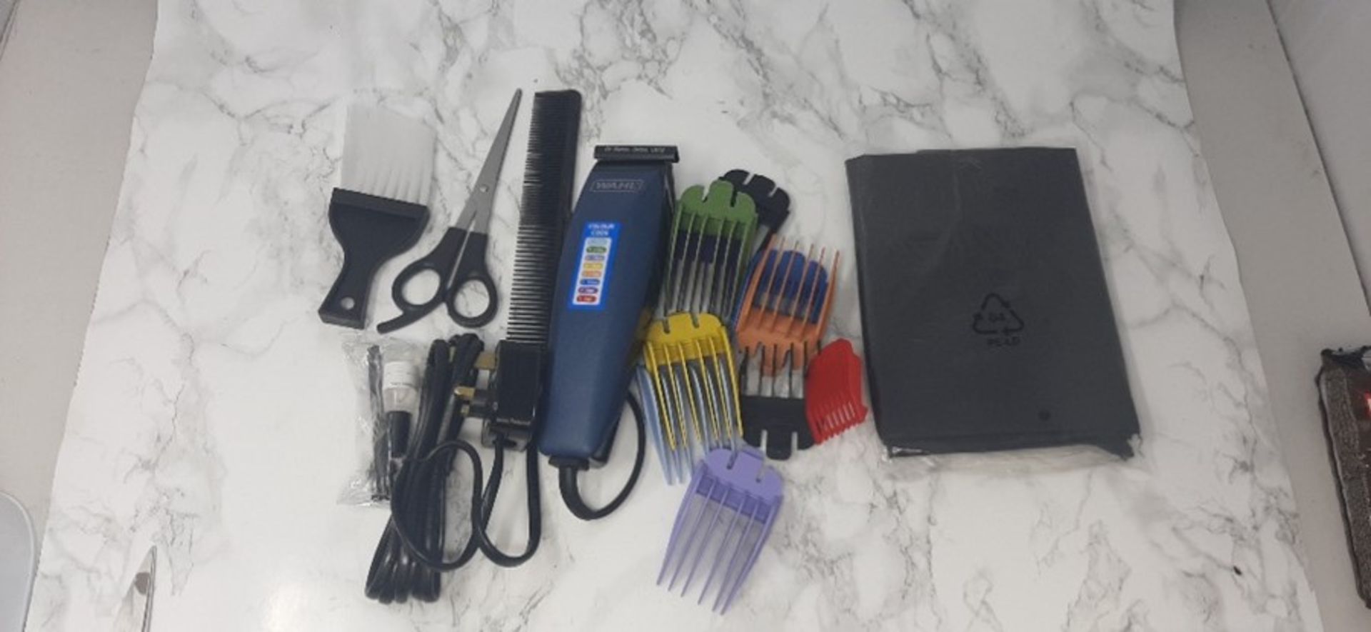 WAHL Hair Clippers for Men, Colour Pro Corded Clipper, Head Shaver, Men's Hair Clipper - Image 3 of 3