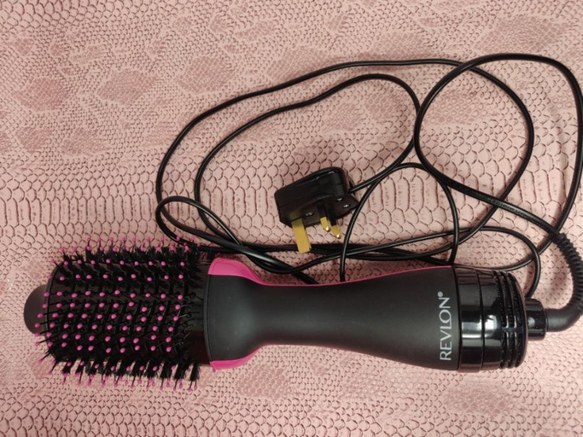 Revlon Salon One- Step Volumizer for mid to long hair (2-in-1 styling tool, dryer and - Bild 3 aus 3