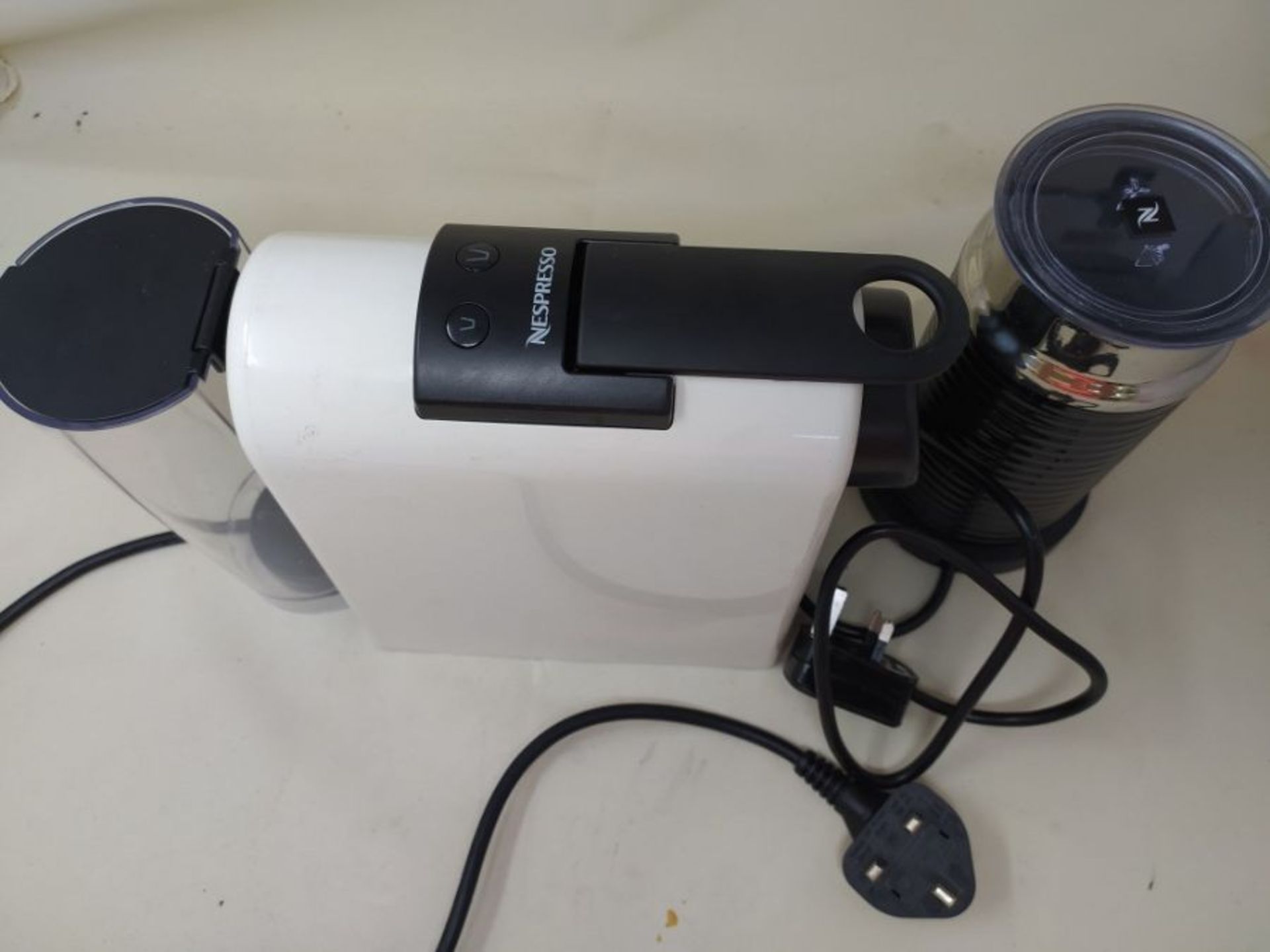 RRP £198.00 Nespresso Essenza Mini Coffee Machine with Aeroccino, Pure White by Magimix - Image 2 of 2