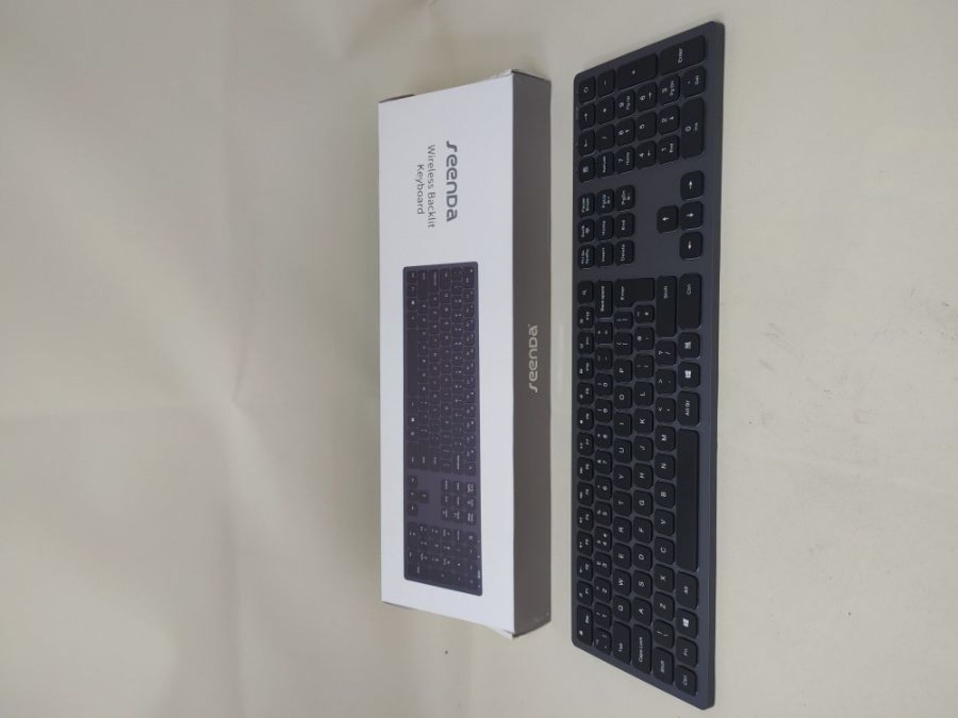 Wireless Backlit Keyboard,Seenda 2.4G Rechargeable USB Wireless Keyboard White Illumin - Image 2 of 2