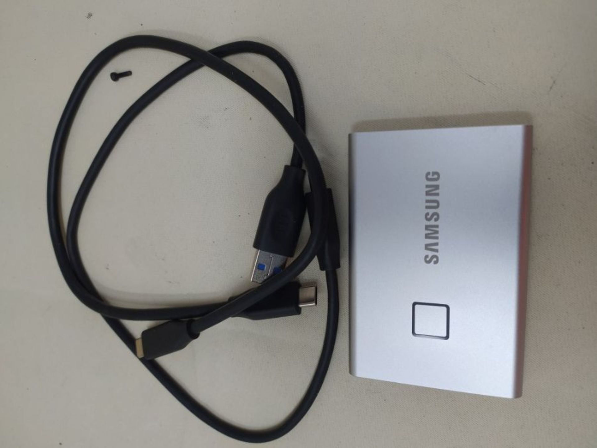 RRP £285.00 Samsung T7 Touch Portable SSD - 2 TB - USB 3.2 Gen.2 External SSD Metallic Silver (MU- - Bild 2 aus 2