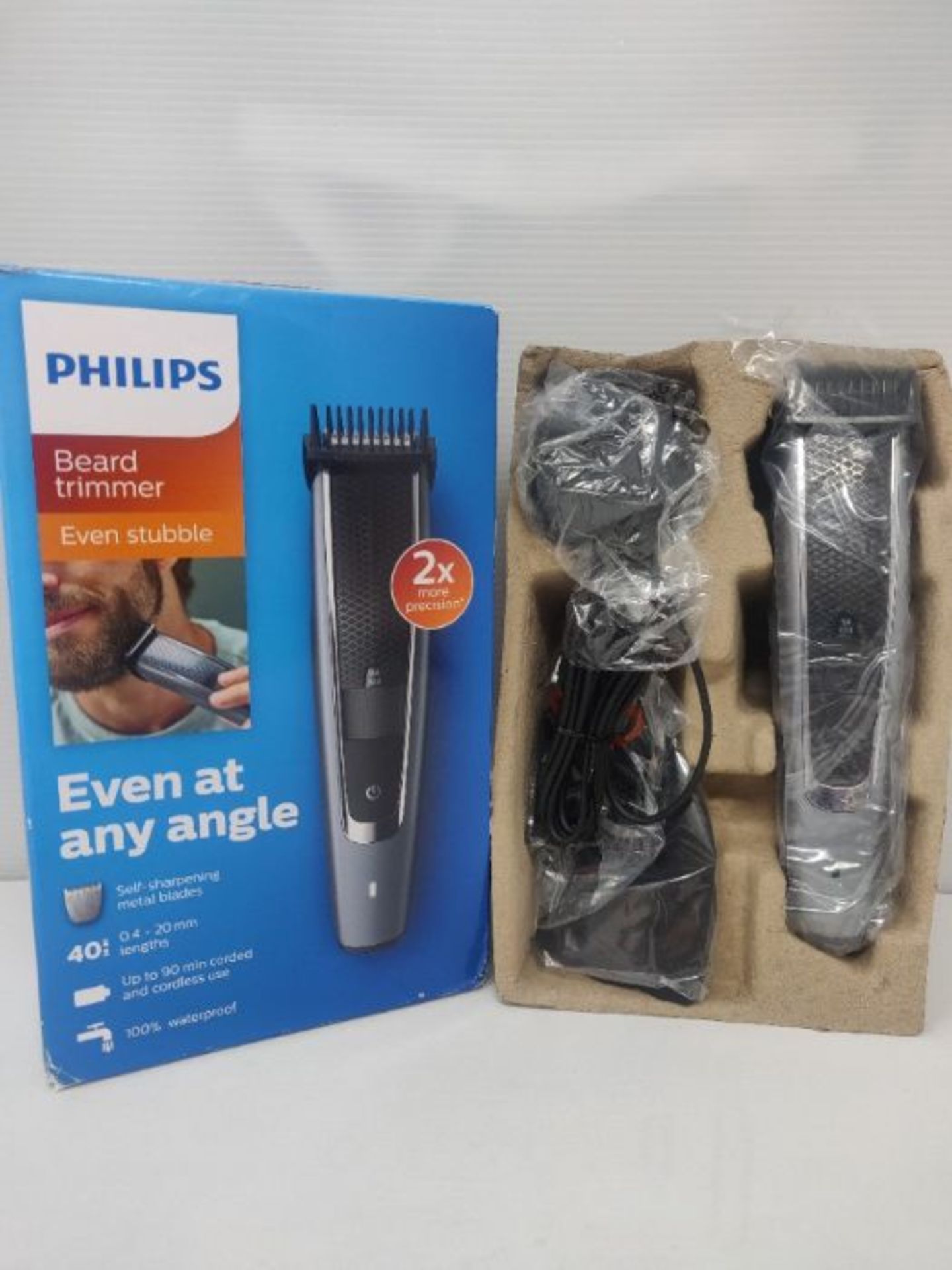 Philips Beard & Stubble Trimmer/Hair Clipper for Men, Series 5000, 40 Length Settings, - Image 2 of 2