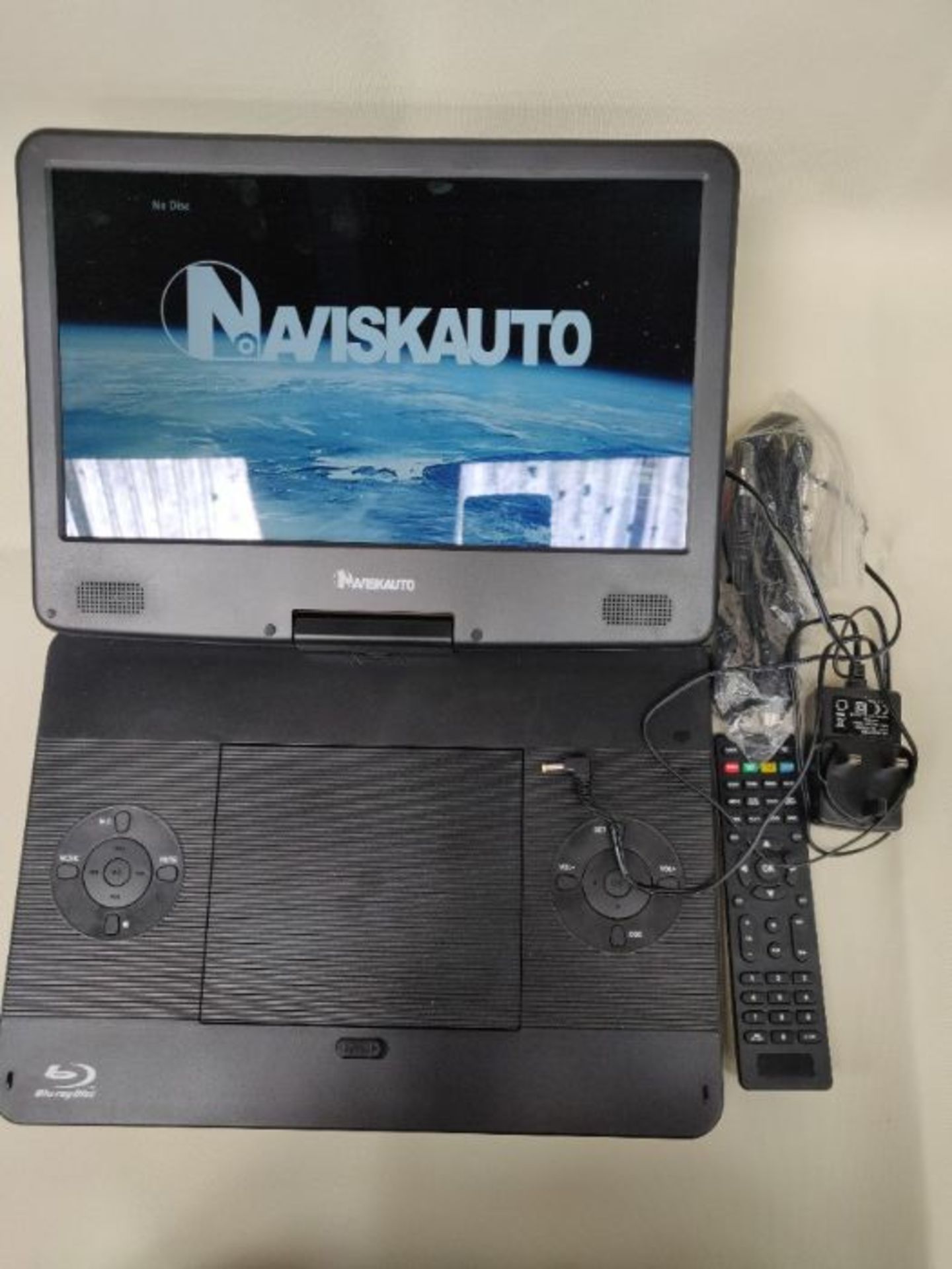 RRP £242.00 NAVISKAUTO 14" Portable Blu Ray DVD Player with Rechargeable Battery,HDMI Input/Output - Image 3 of 3