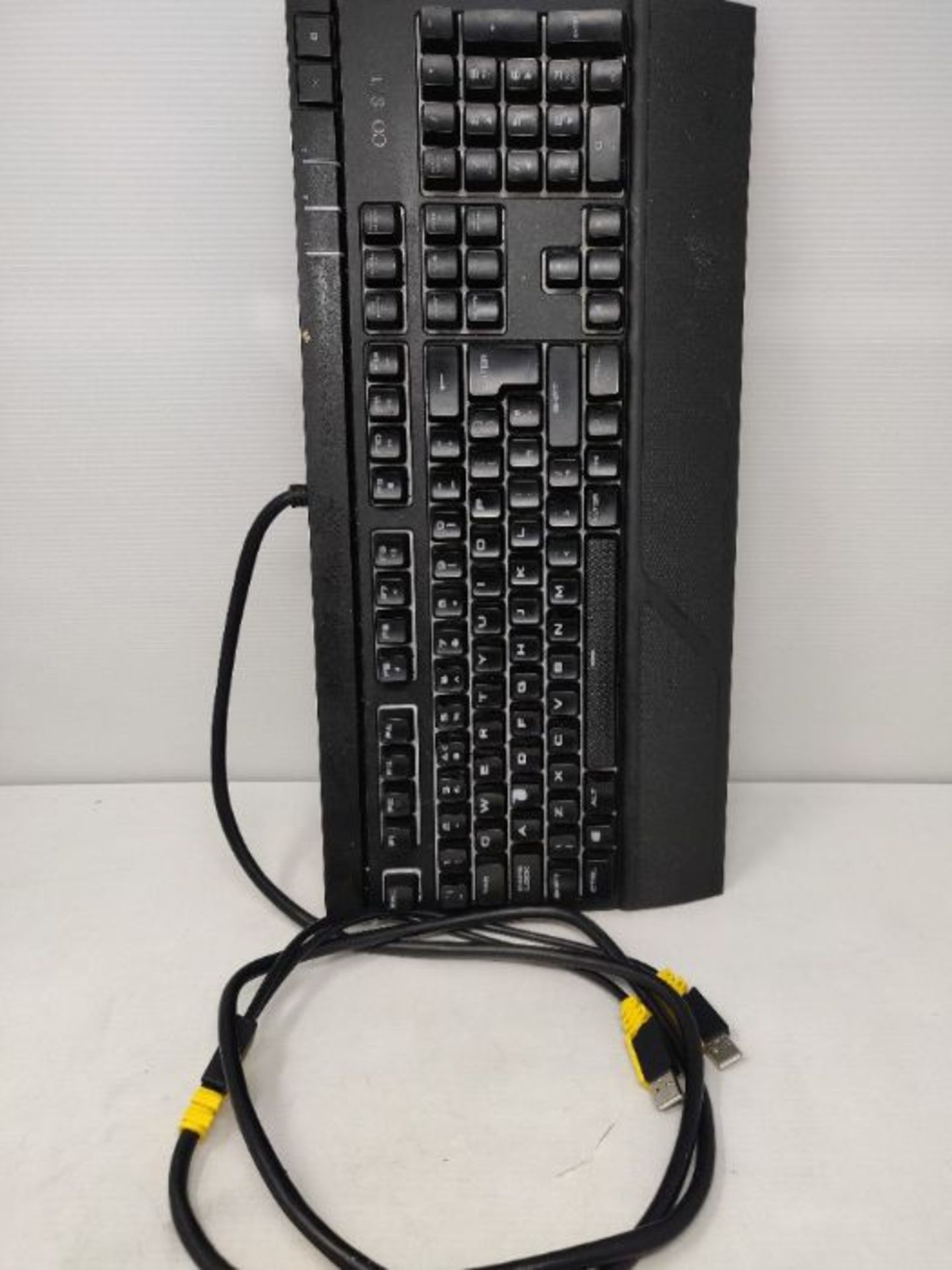 RRP £109.00 [CRACKED] Corsair STRAFE RGB MK.2 Mechanical Gaming Keyboard, Cherry MX Silent Switche - Image 2 of 2