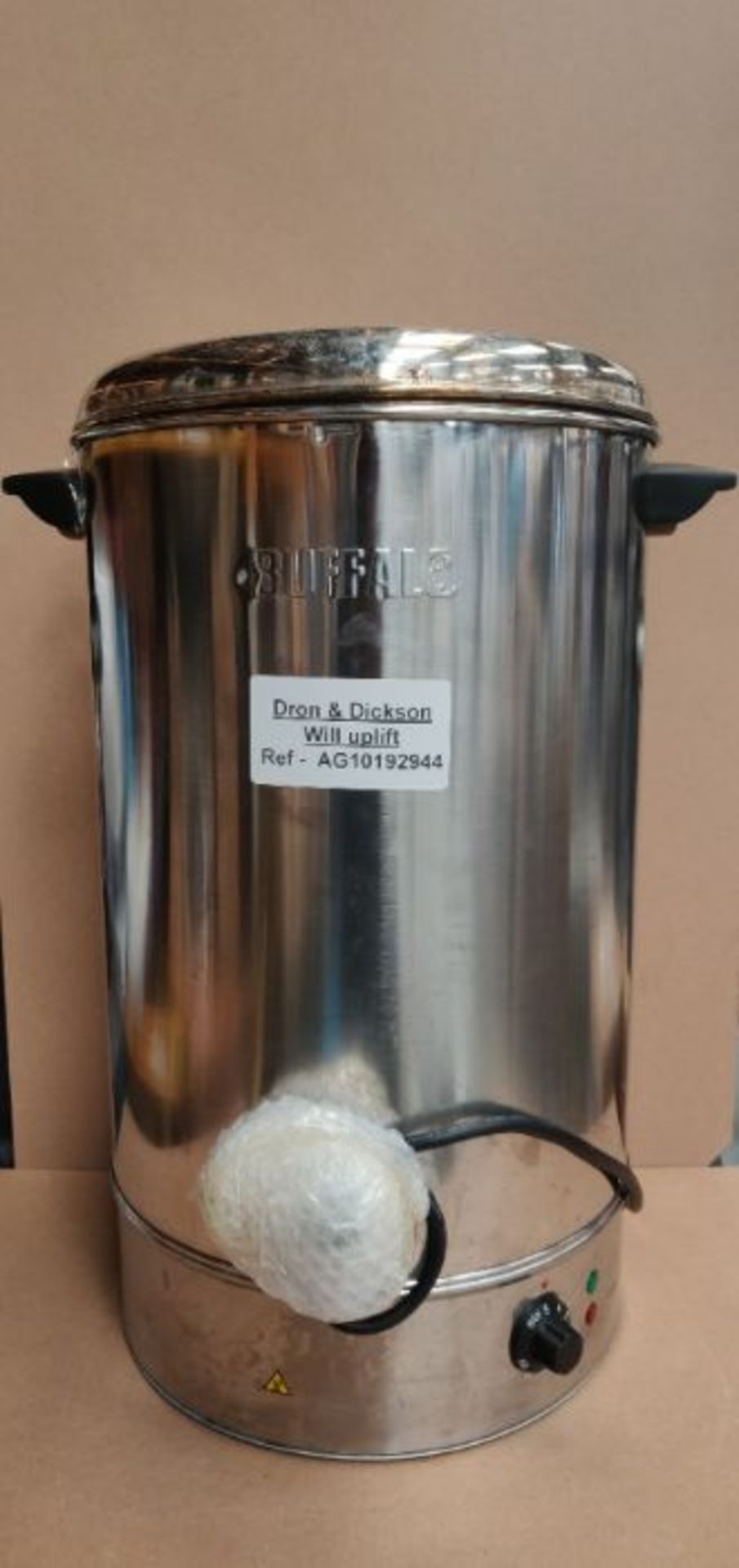 RRP £157.00 Buffalo GL349 Manual Fill Water Boiler 40Ltr 630x433x440mm Stainless Steel Heater, Sil - Image 2 of 2