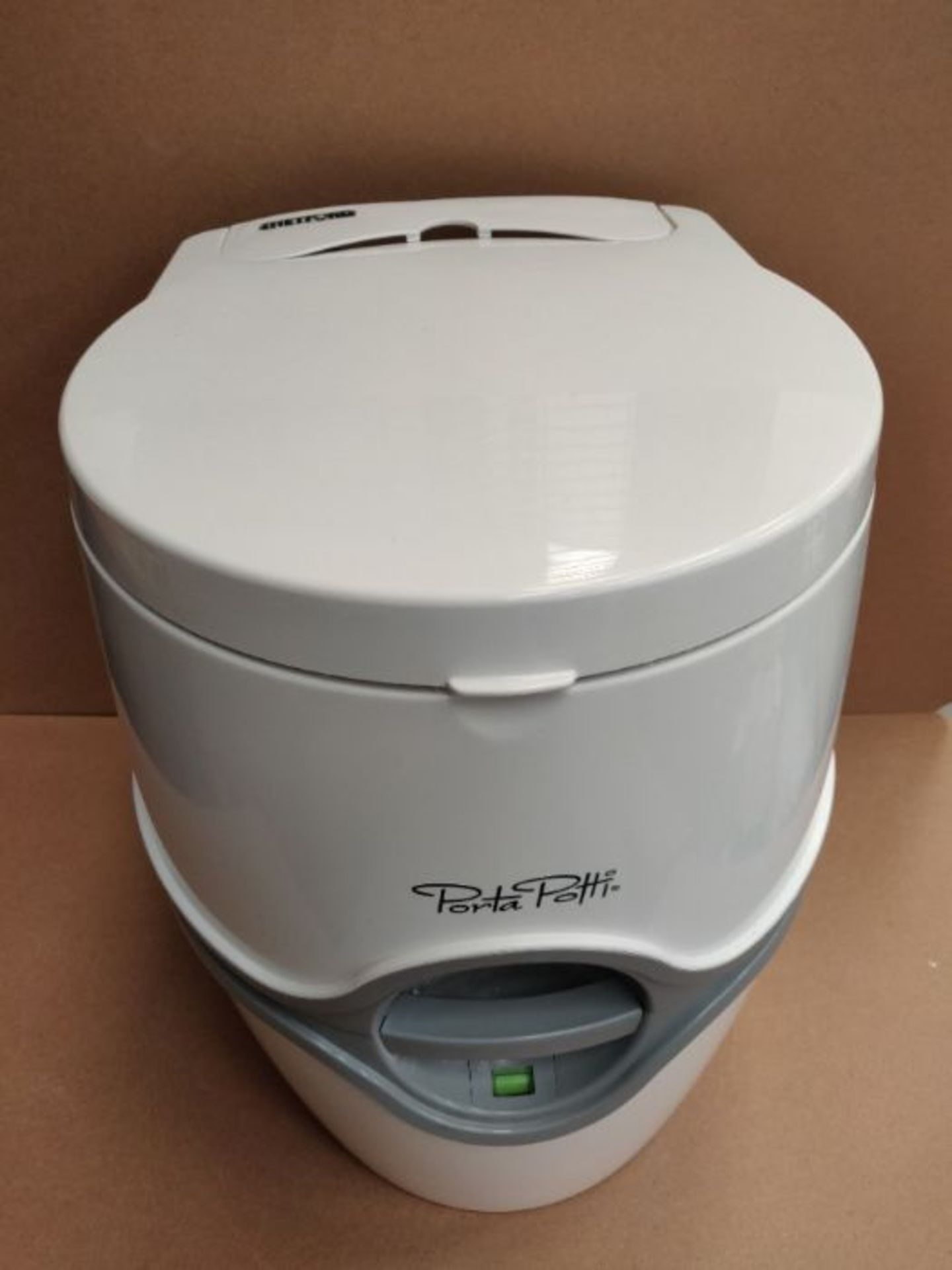 RRP £169.00 Thetford 92306 Porta Potti 565E Elettrico Toilette Portatili, Bianco, 448 x 388 x 450 - Image 2 of 2