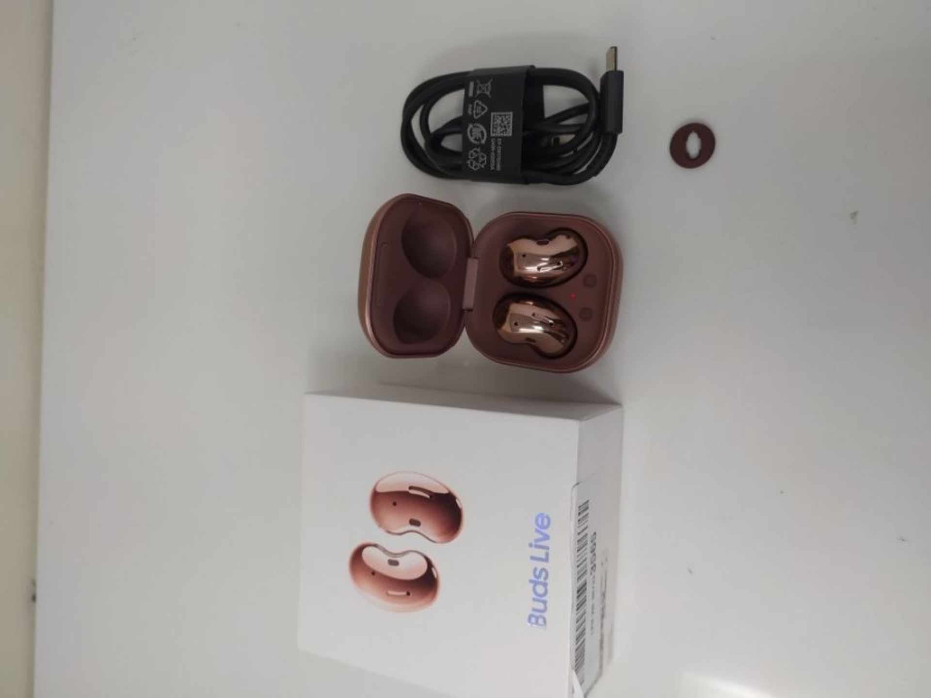 RRP £79.00 Samsung Galaxy Buds Live Wireless Earphones Mystic Bronze (UK Version) - Image 2 of 2