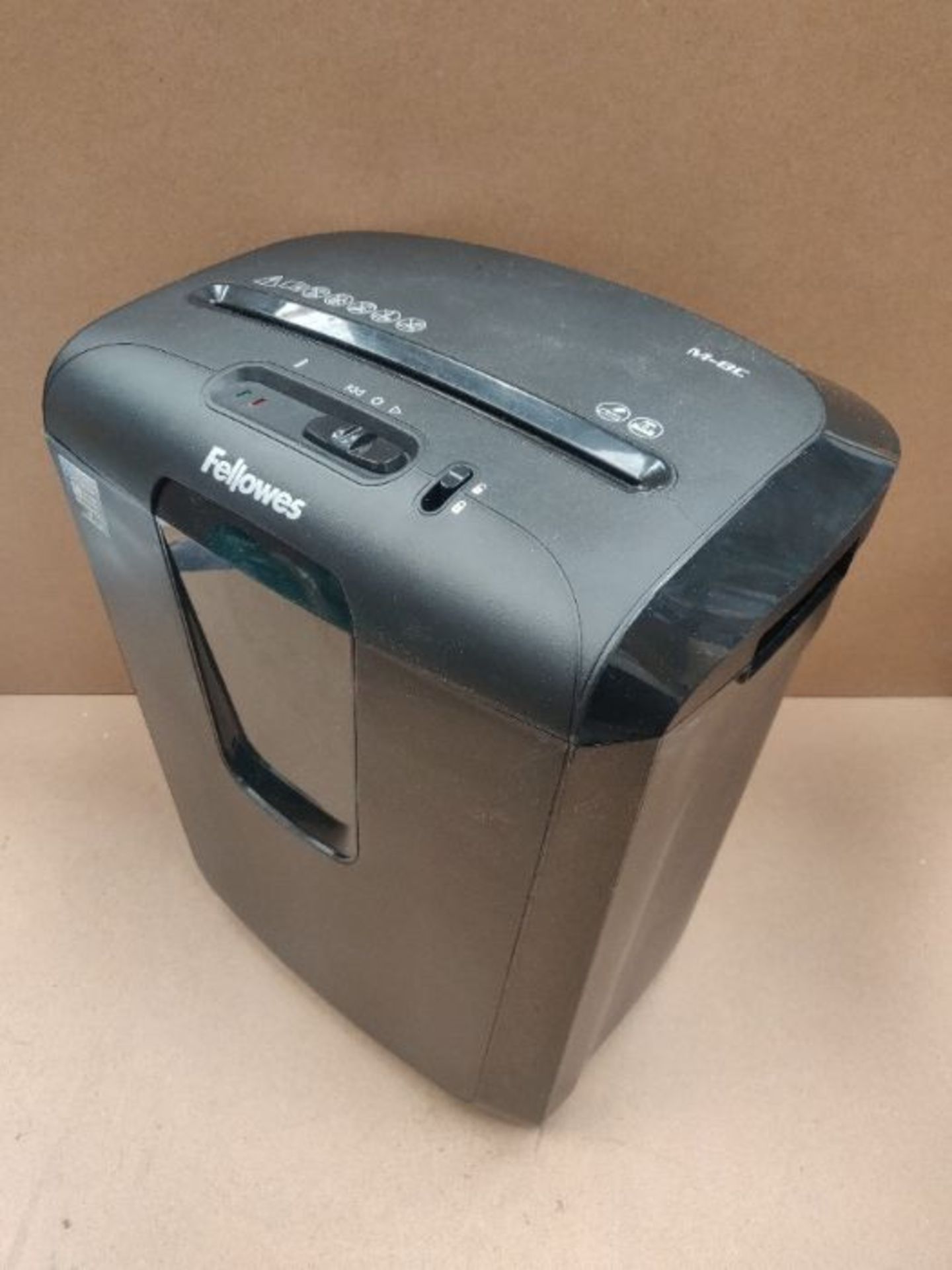Fellowes Powershred M-8C 8 Sheet Cross Cut Personal Shredder with Safety Lock - Image 3 of 3