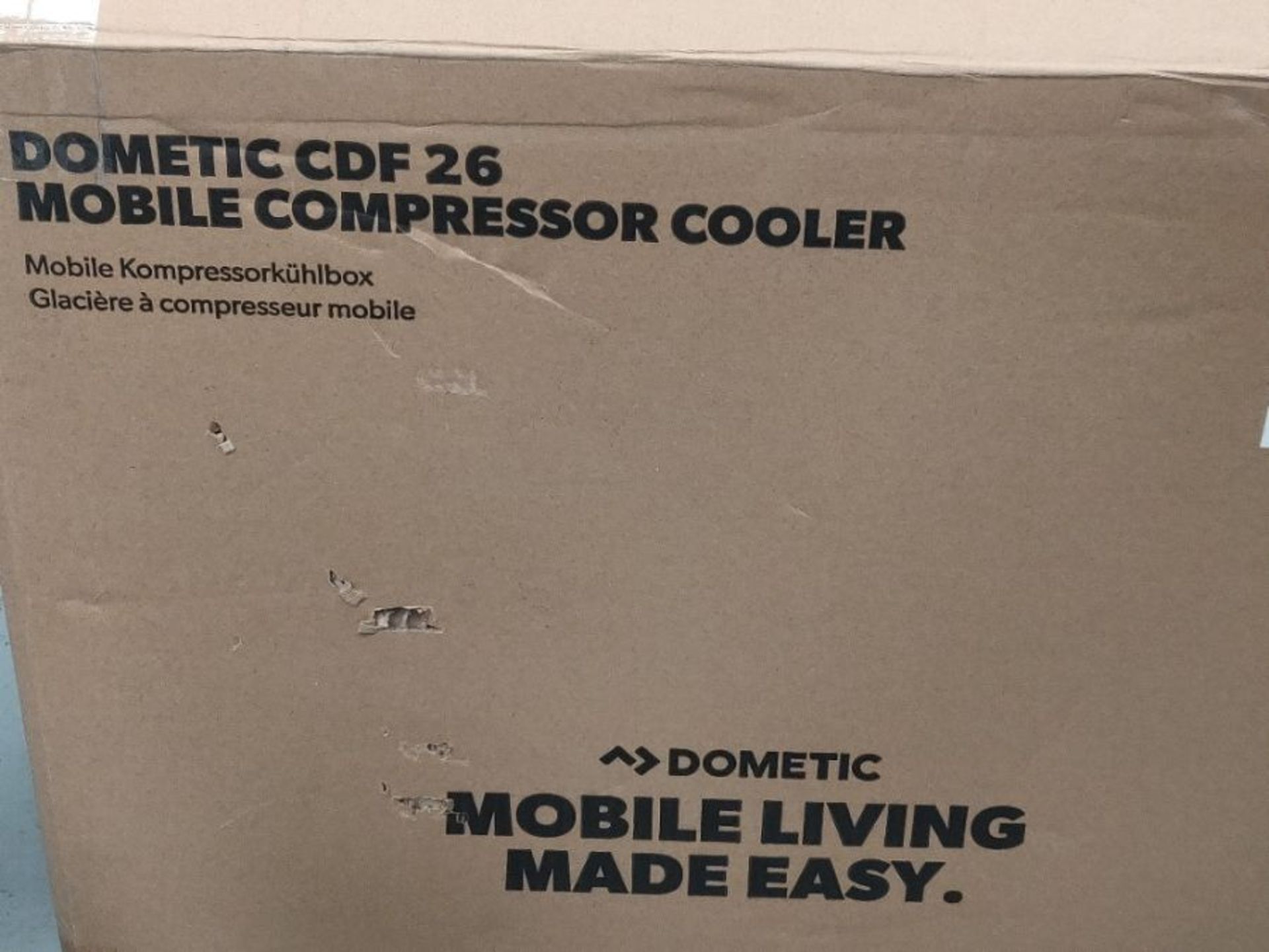 RRP £399.00 DOMETIC CoolFreeze CDF 26 Portabe Compressor Cooler and Freezer, 21 Litre 12/24 V - Image 4 of 5