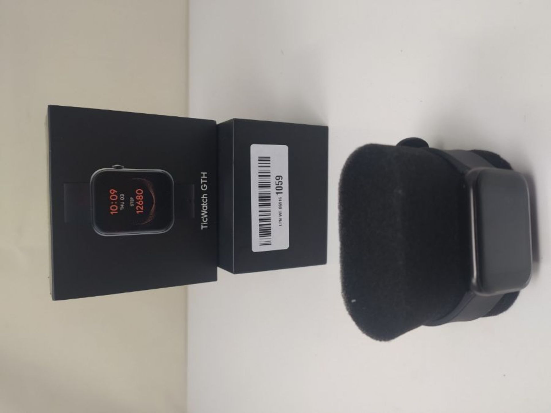 TicWatch GTH smartwatch up to 10 Days Battery Life with Skin Temperature Measurement B - Image 2 of 2