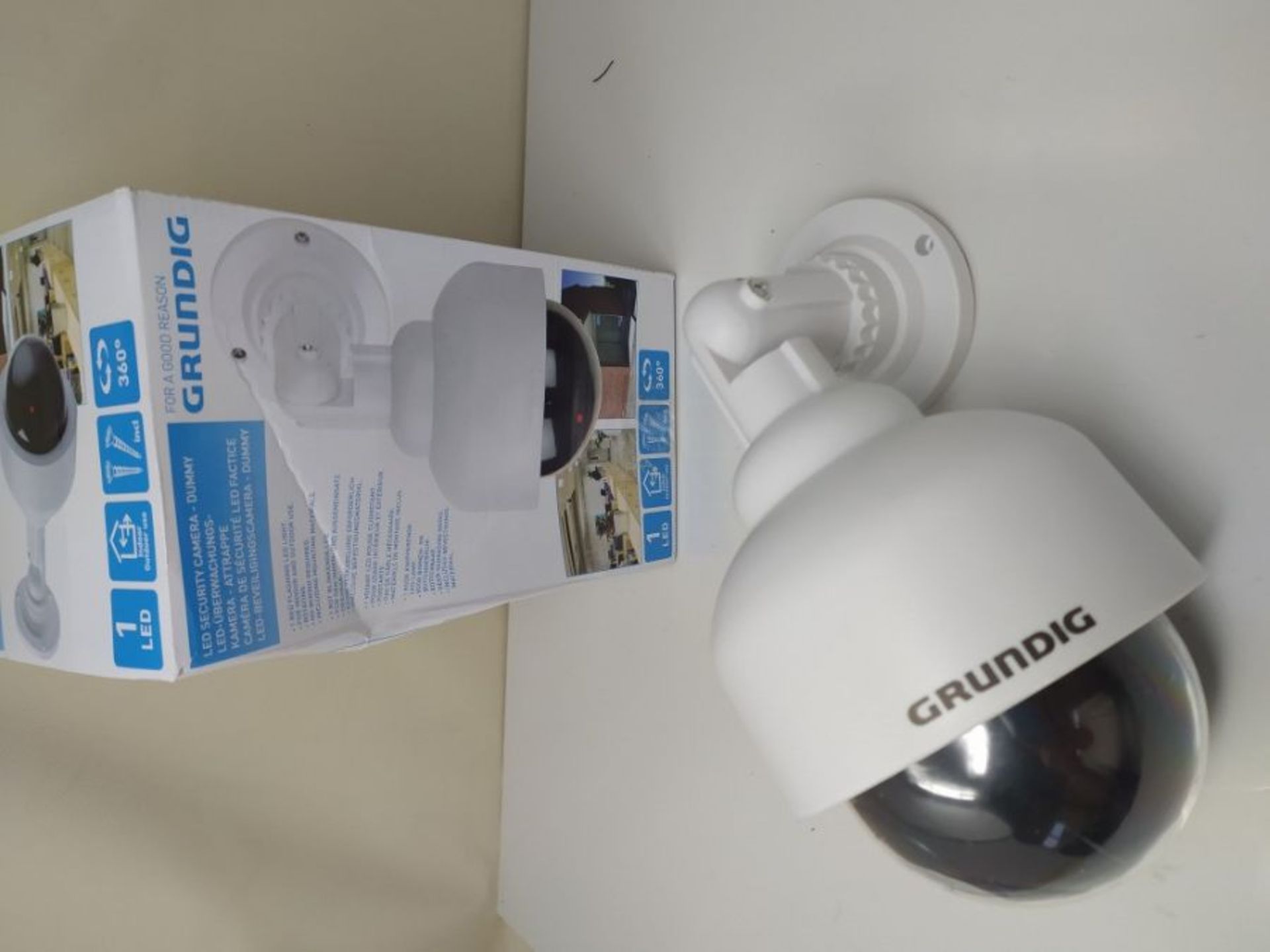 Invero Dome 360 Degree Dummy Fake CCTV Security Camera - Indoor Housing Camera with Bu - Image 2 of 2