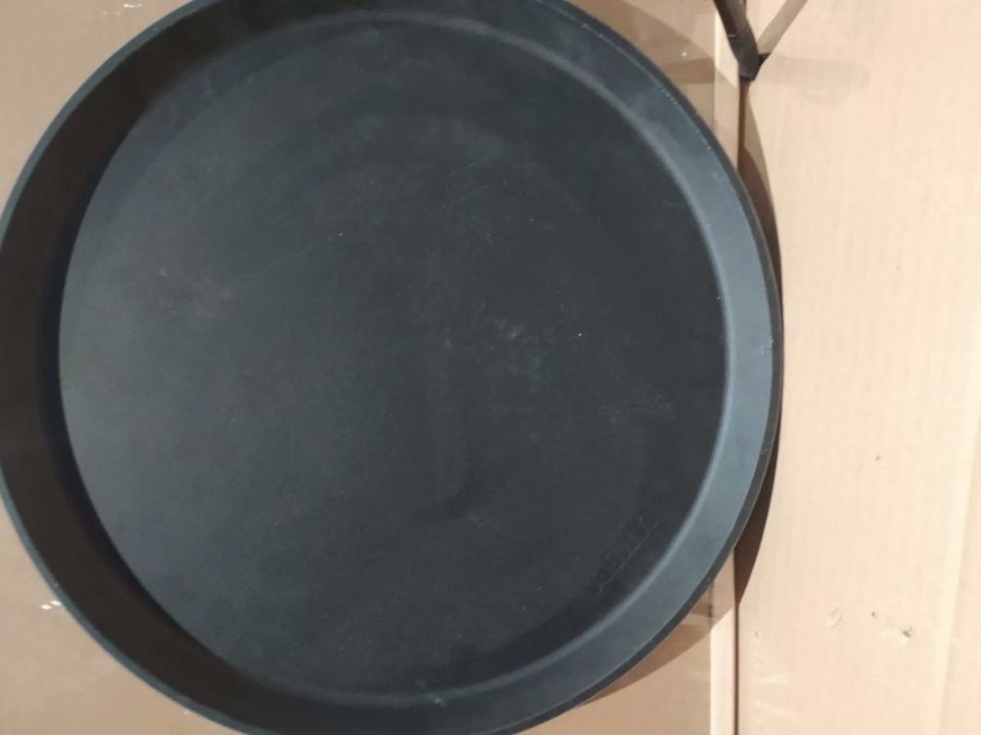 Cambro DM781 Fibreglass Round Non-Skid Tray, 14", Black - Image 2 of 2