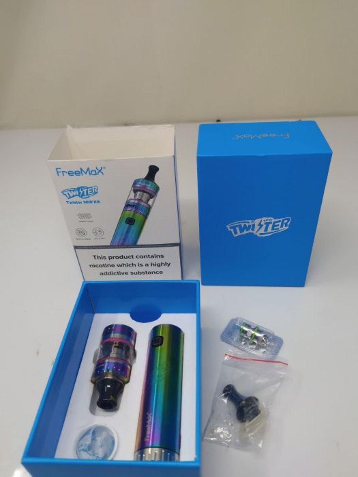 Freemax Twister 30W Vape Kit Nicotine Free (Rainbow) - Image 2 of 2