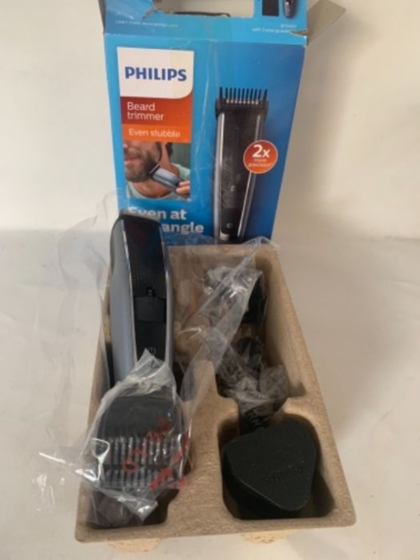 Philips Beard and Stubble Trimmer/Hair Clipper for Men, Series 5000, 40 Length Setting - Image 2 of 2