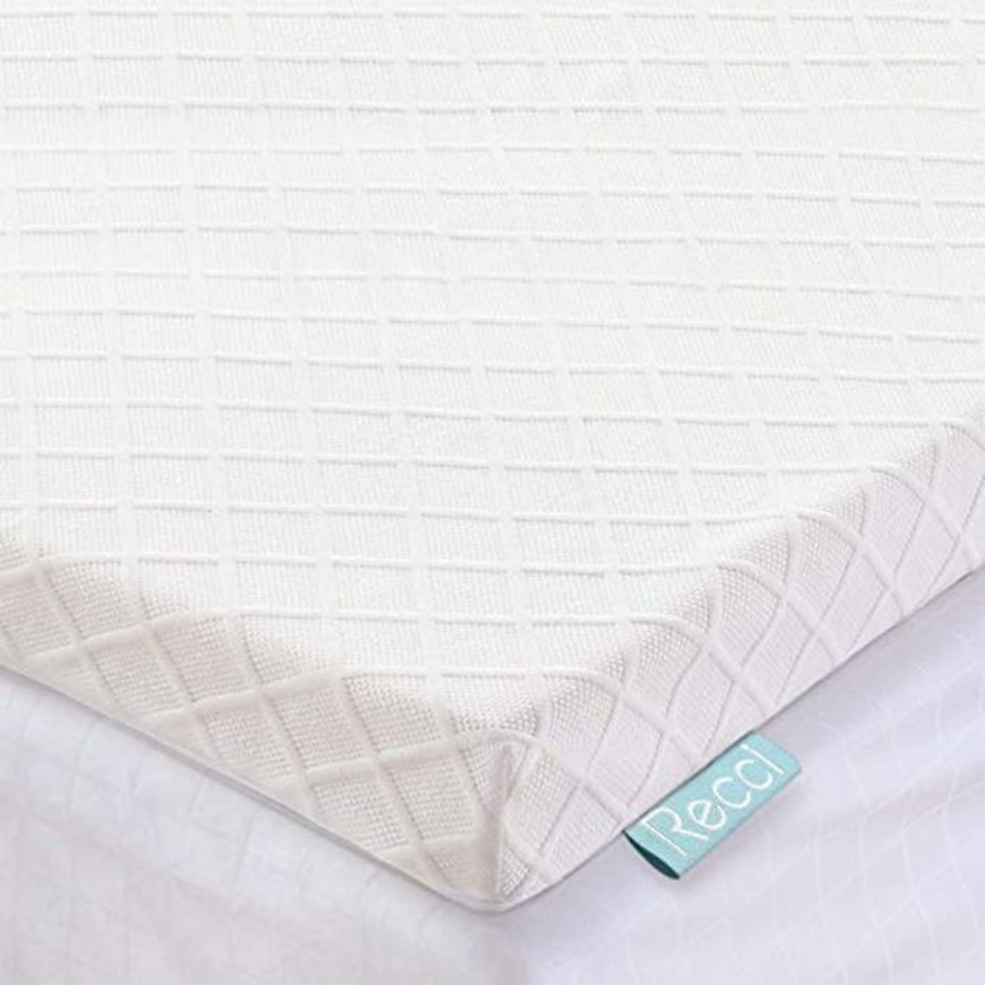 RRP £79.00 Recci Memory Foam Mattress Topper Super King Size - Super King Mattress Topper for Bac