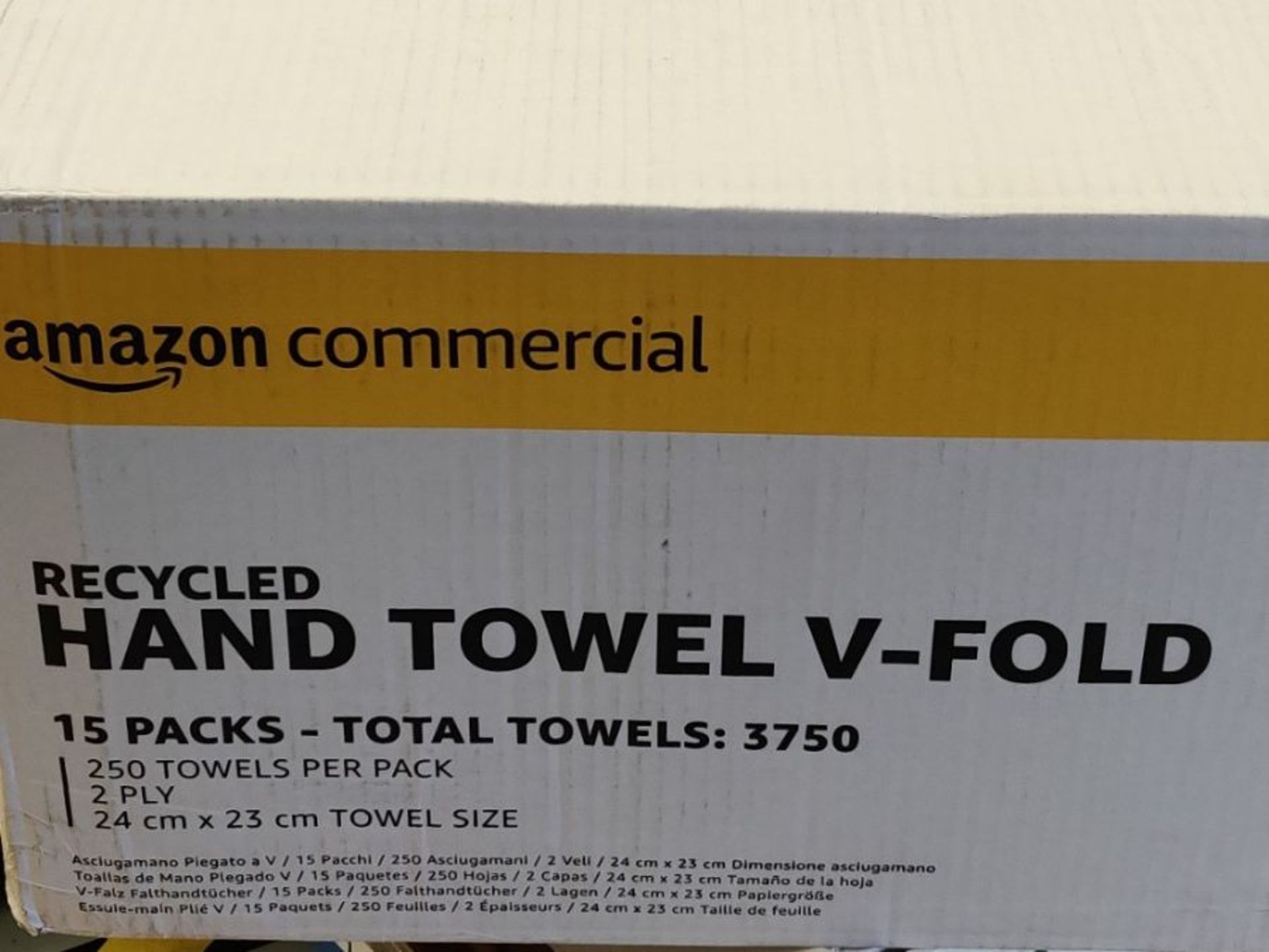 AmazonCommercial Interfold-Vfold Deinked Paper Hand Towels, 2 PLY - Pack of 15, 3750 s - Image 2 of 3