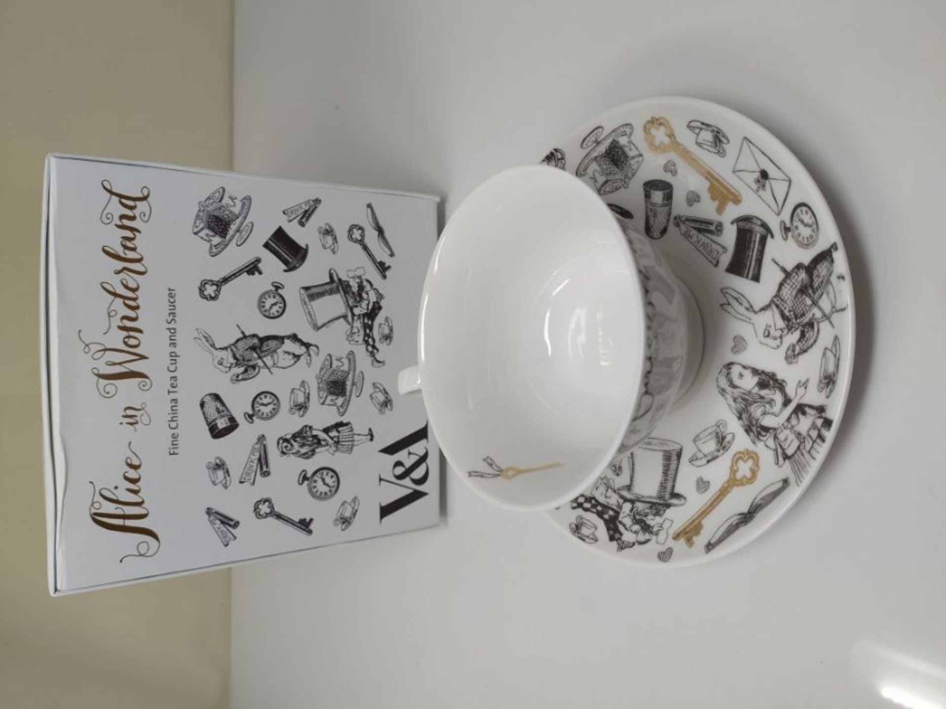 V&A 5200018 Alice in Wonderland Cup and Saucer, 210 ml (7 fl oz), White - Image 2 of 2