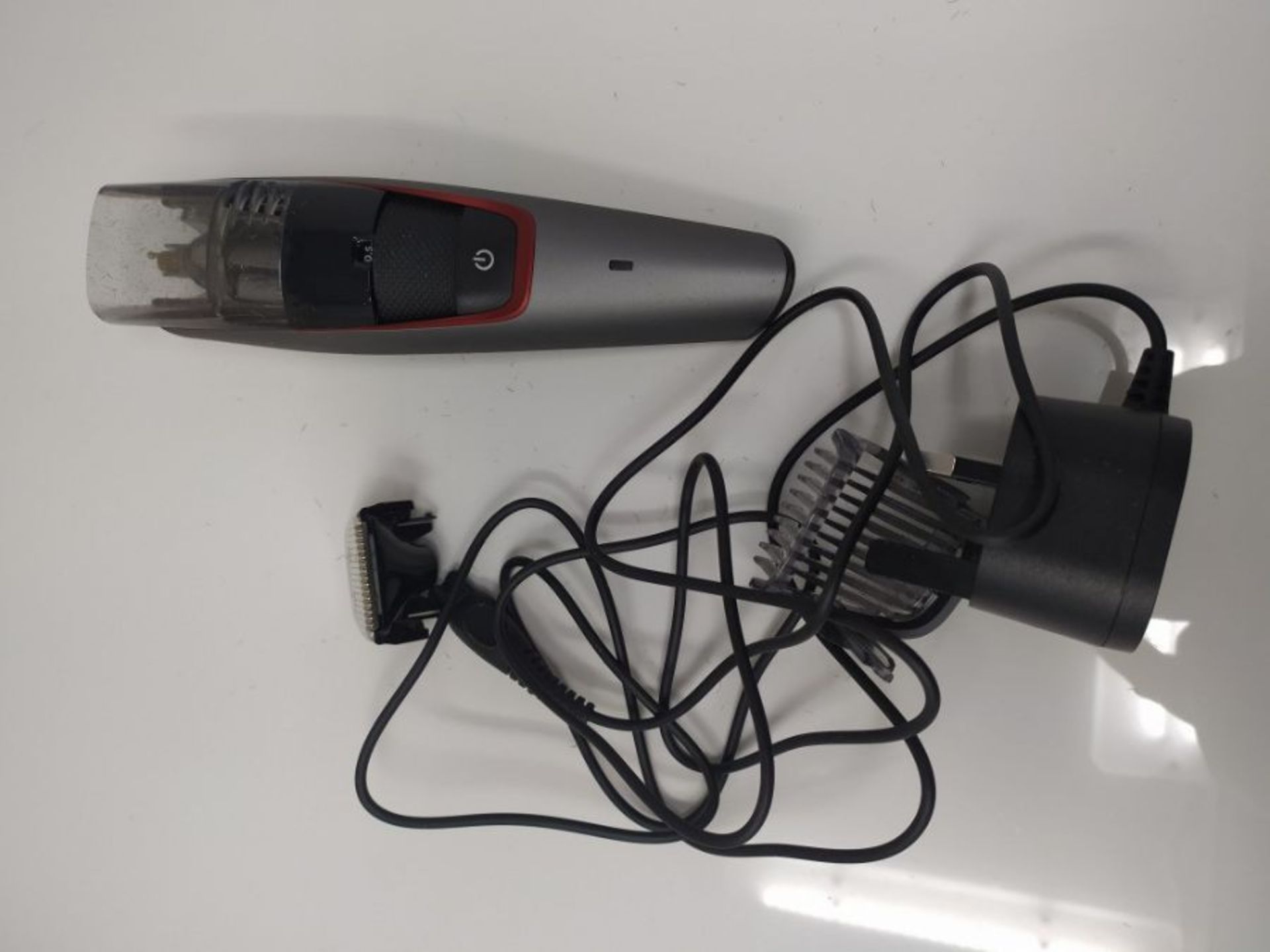 RRP £50.00 Philips Beard & Stubble Trimmer for Men, Series 7000, 20 Length Settings with Integrat - Image 2 of 2