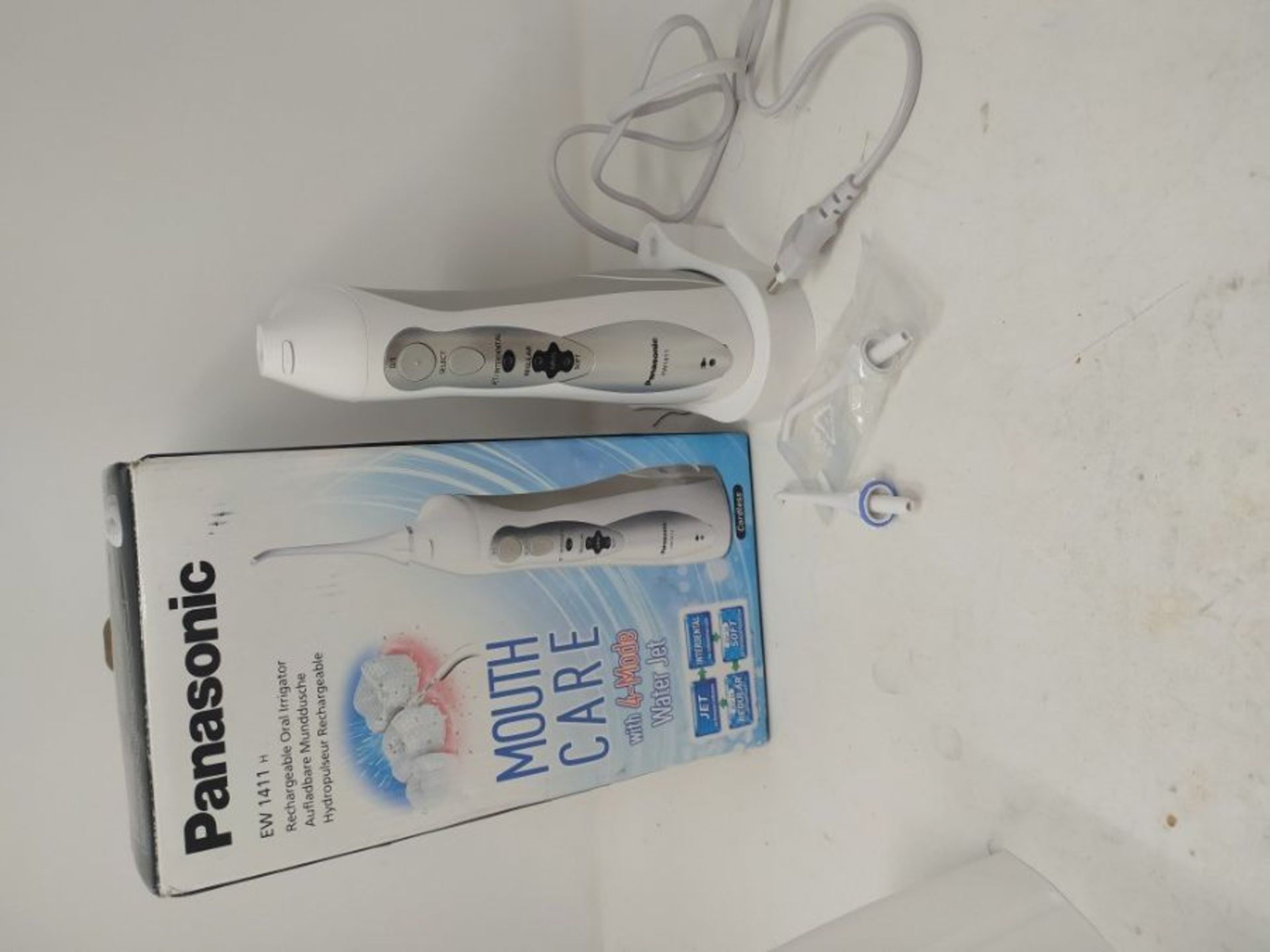 RRP £60.00 Panasonic EW1411 Rechargeable Dental Oral Irrigator with 4 Water Jet Modes, UK 2 Pin P - Image 2 of 2