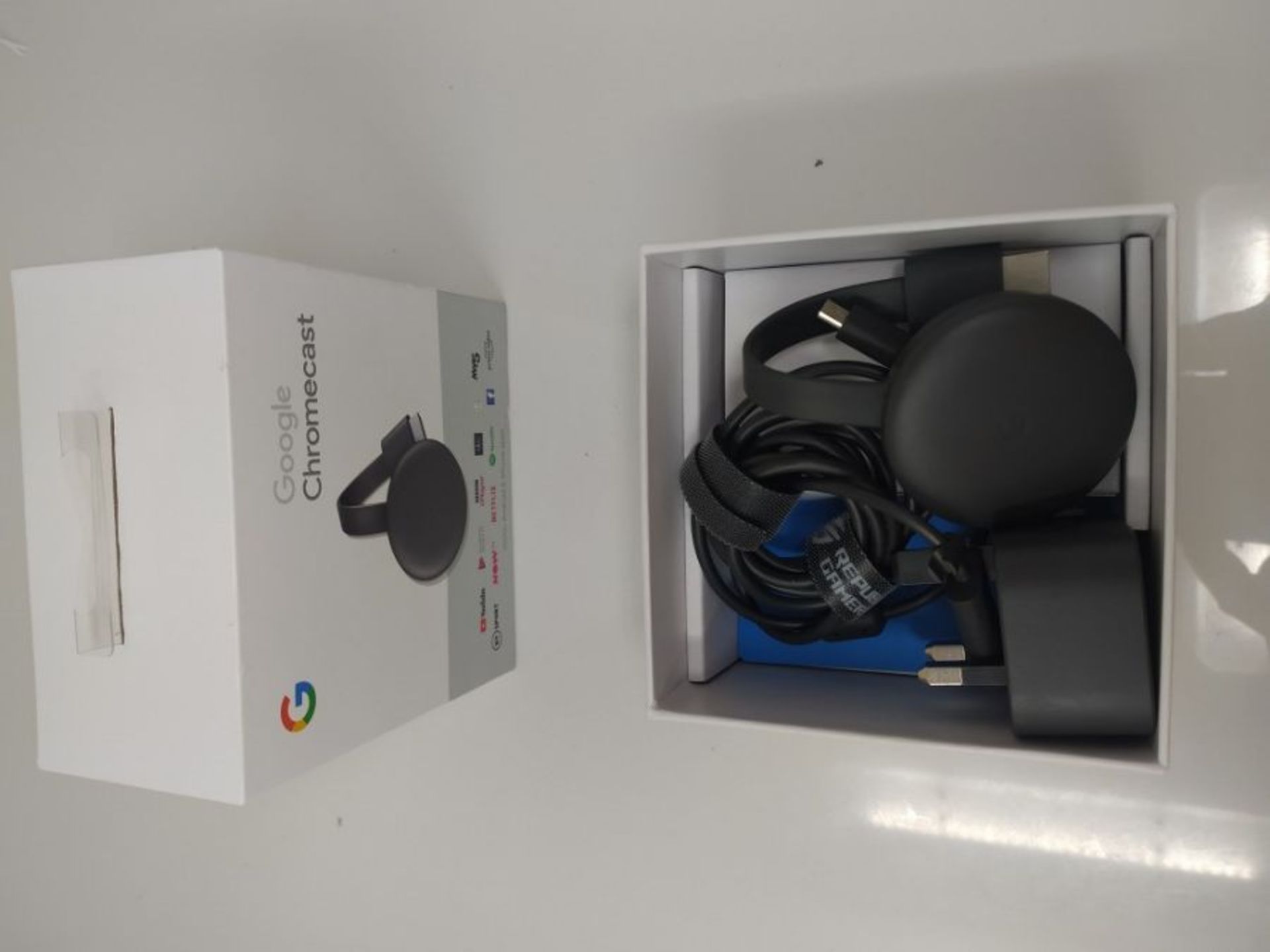 Google Chromecast - HD Android Streaming Stick - Stream On - Image 2 of 2