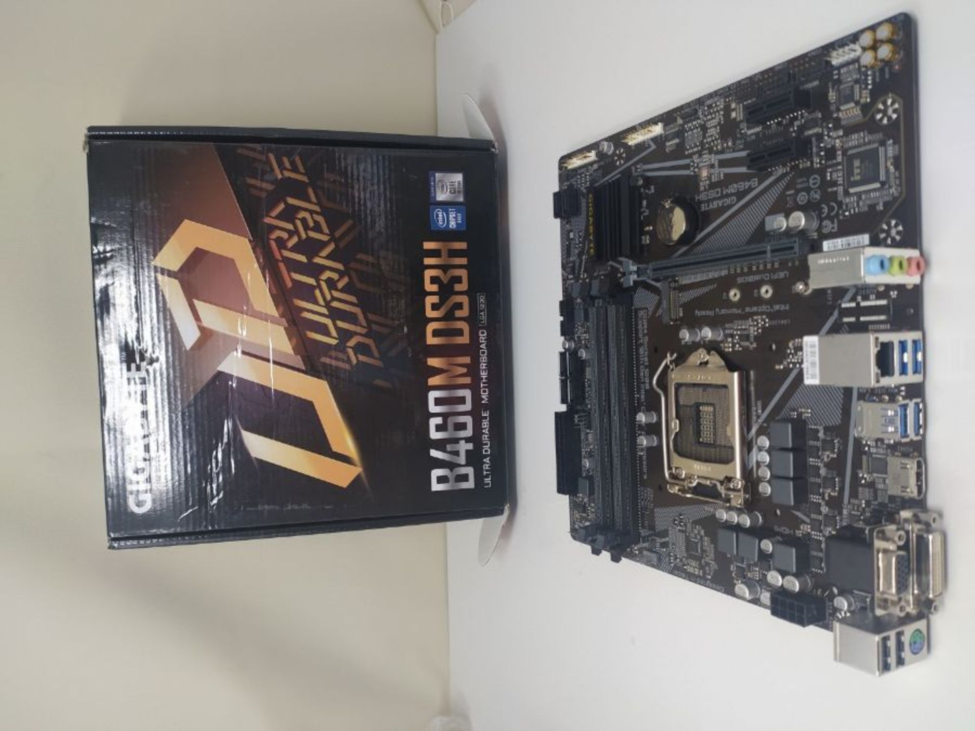 RRP £79.00 Gigabyte B460M DS3H mATX Motherboard for Intel LGA 1200 CPUs - Image 2 of 2