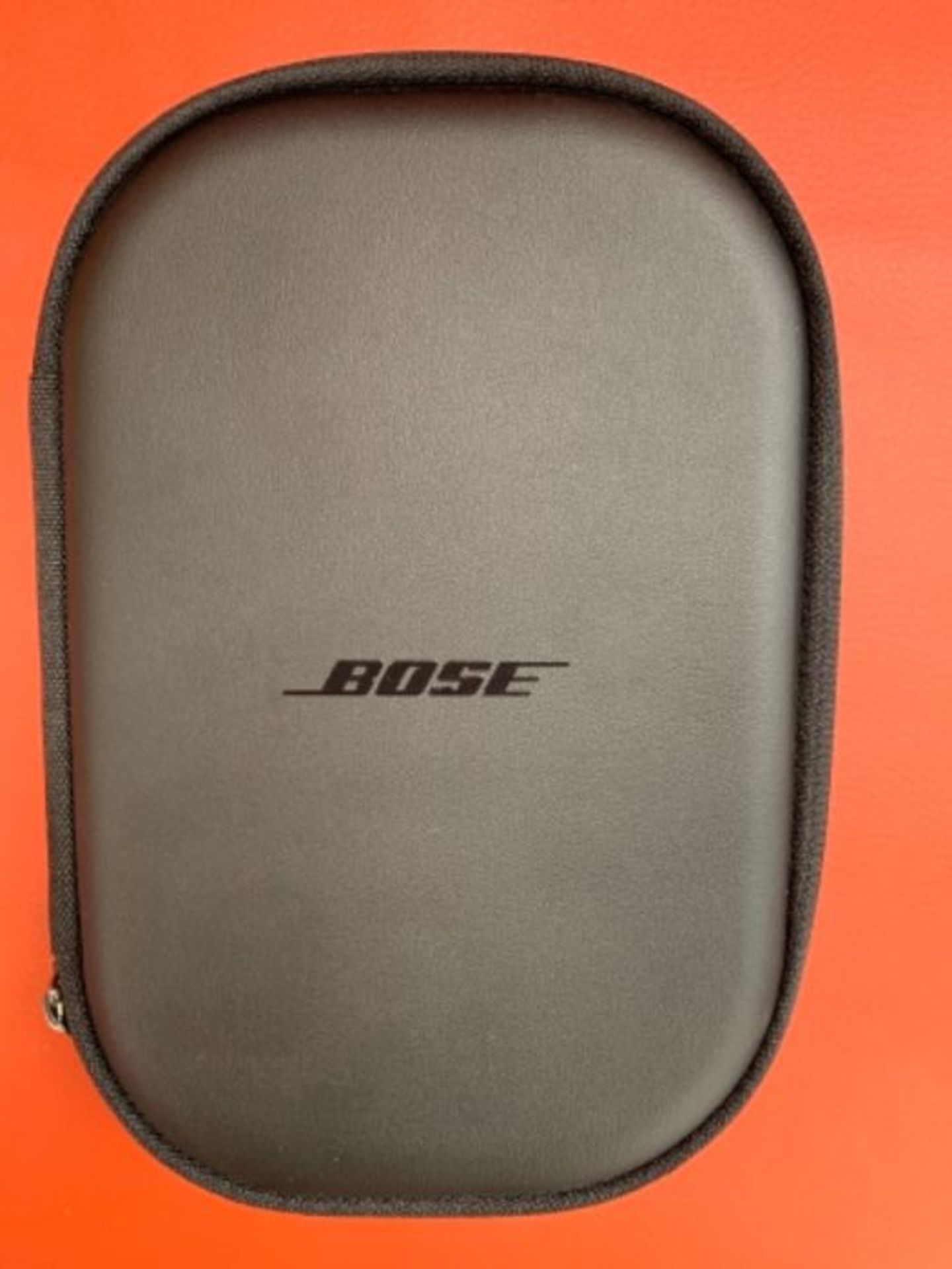 RRP £220.00 Bose QuietComfort 35 (Series I) Wireless Headphones, Noise Cancelling - Silver - Bild 2 aus 3