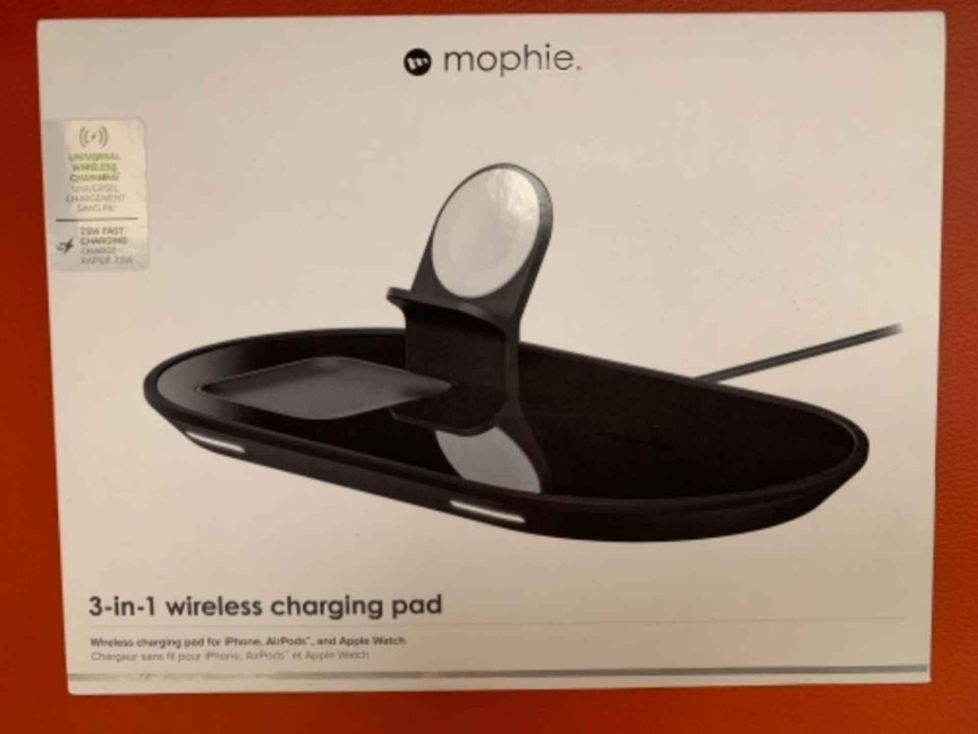 RRP £100.00 Mophie 3 in 1 Wireless Charge Pad - Qi Wireless 7.5W Charging Pad for Apple iPhone, Ai - Image 2 of 3