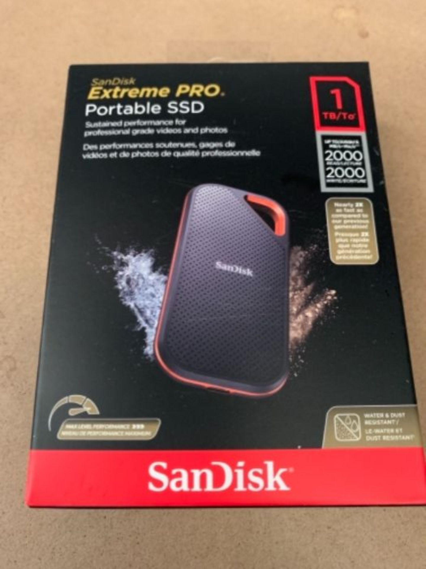 RRP £195.00 SanDisk Extreme Pro 1TB Portable NVMe SSD, USB-C, up to 2000MB/s, Ruggedised and Water - Image 2 of 3