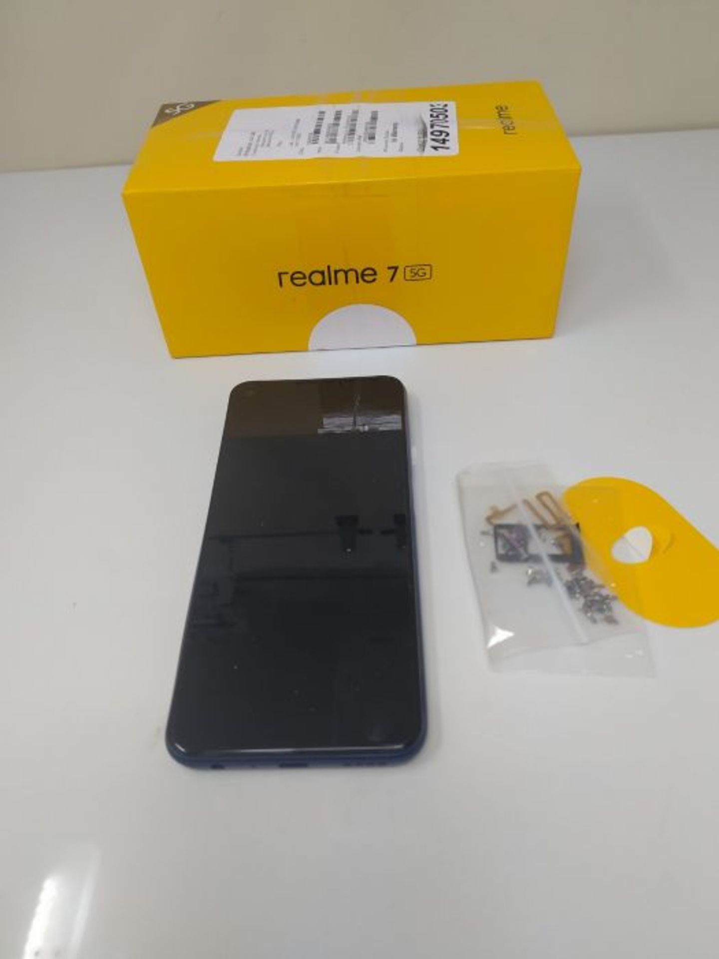 RRP £219.00 [Missing buttons] Realme 7 5G Mobile Phone, 6.5 Inch 120 Hz Sim-Free Unlocked Android - Image 2 of 3