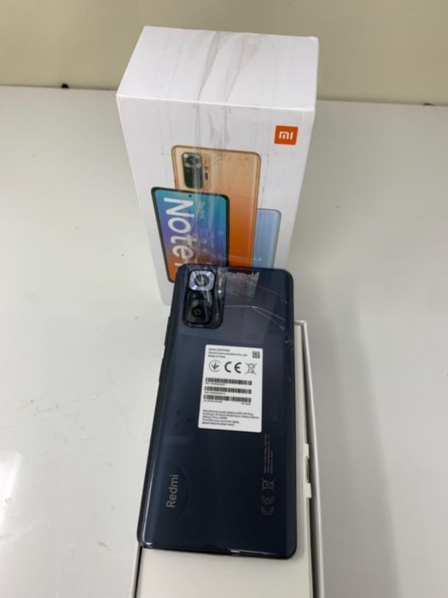 RRP £259.00 [CRACKED] Xiaomi Redmi Note 10 Pro - Smartphone 6+128GB, 6,67 120Hz AMOLED DotDispl - Image 2 of 3